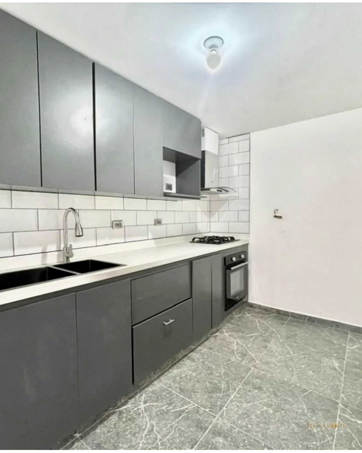 APARTAMENTO EN VENTA LAURELES · foto 3