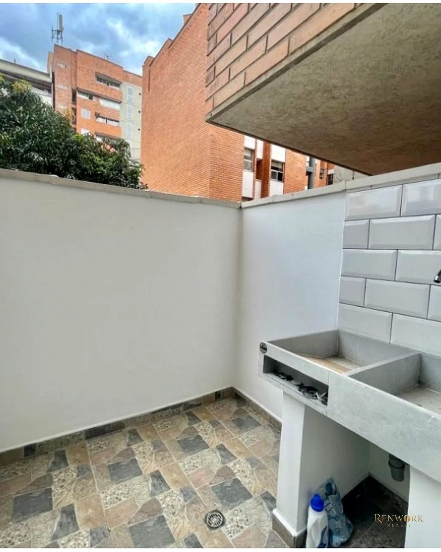 APARTAMENTO EN VENTA LAURELES · foto 6