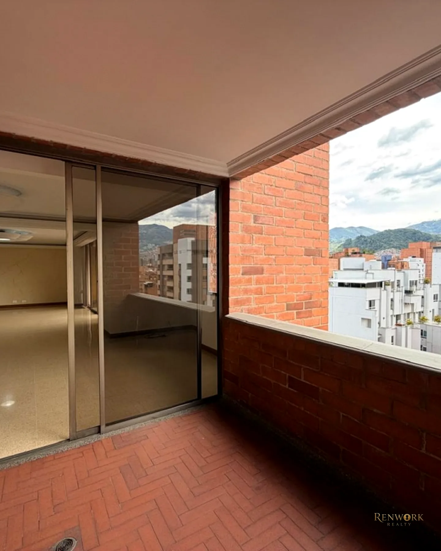 APARTAMENTO EN VENTA / LAURELES · foto 16