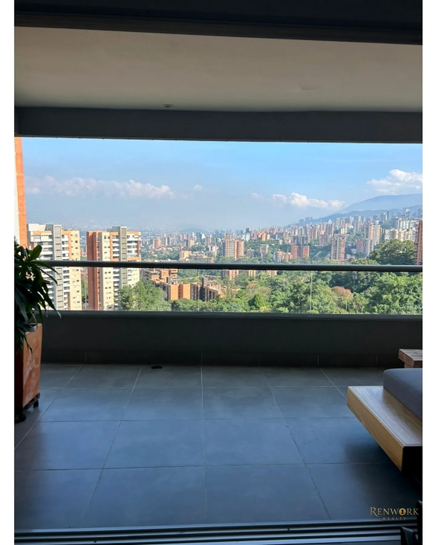 APARTAMENTO EN VENTA LOMA DE LAS BRUJAS, ENVIGADO · foto 5
