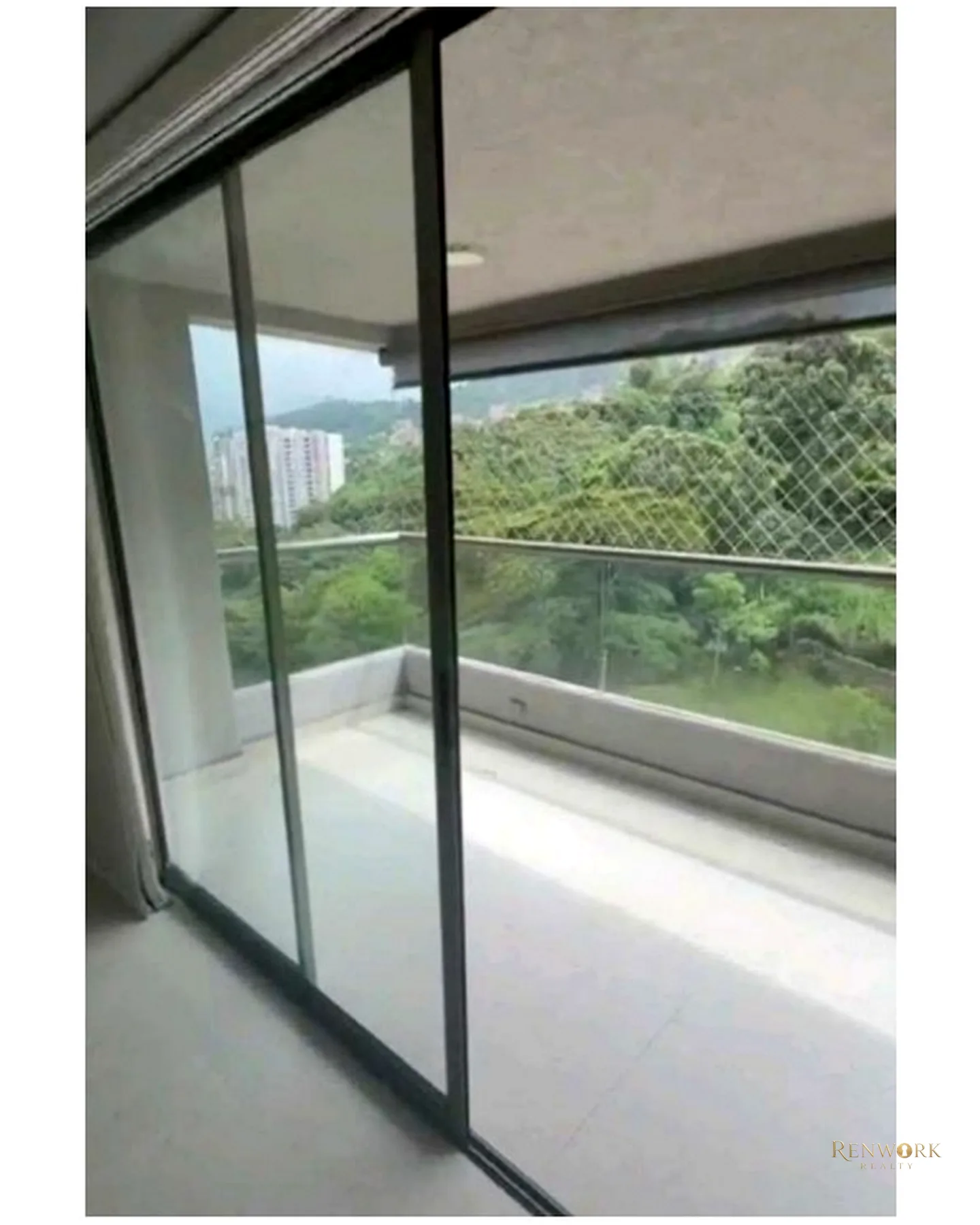 APARTAMENTO EN VENTA LOMA DE LOS BERNAL · foto 4