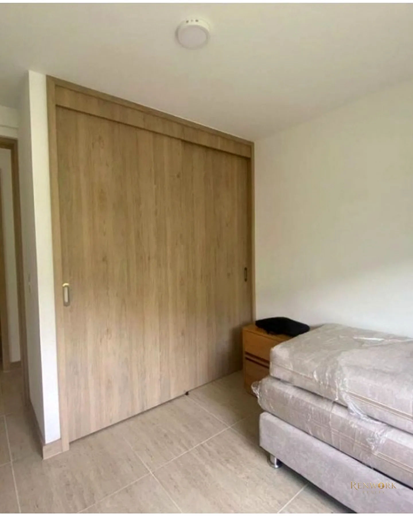 APARTAMENTO EN VENTA LOMA DE LOS BERNAL · foto 9