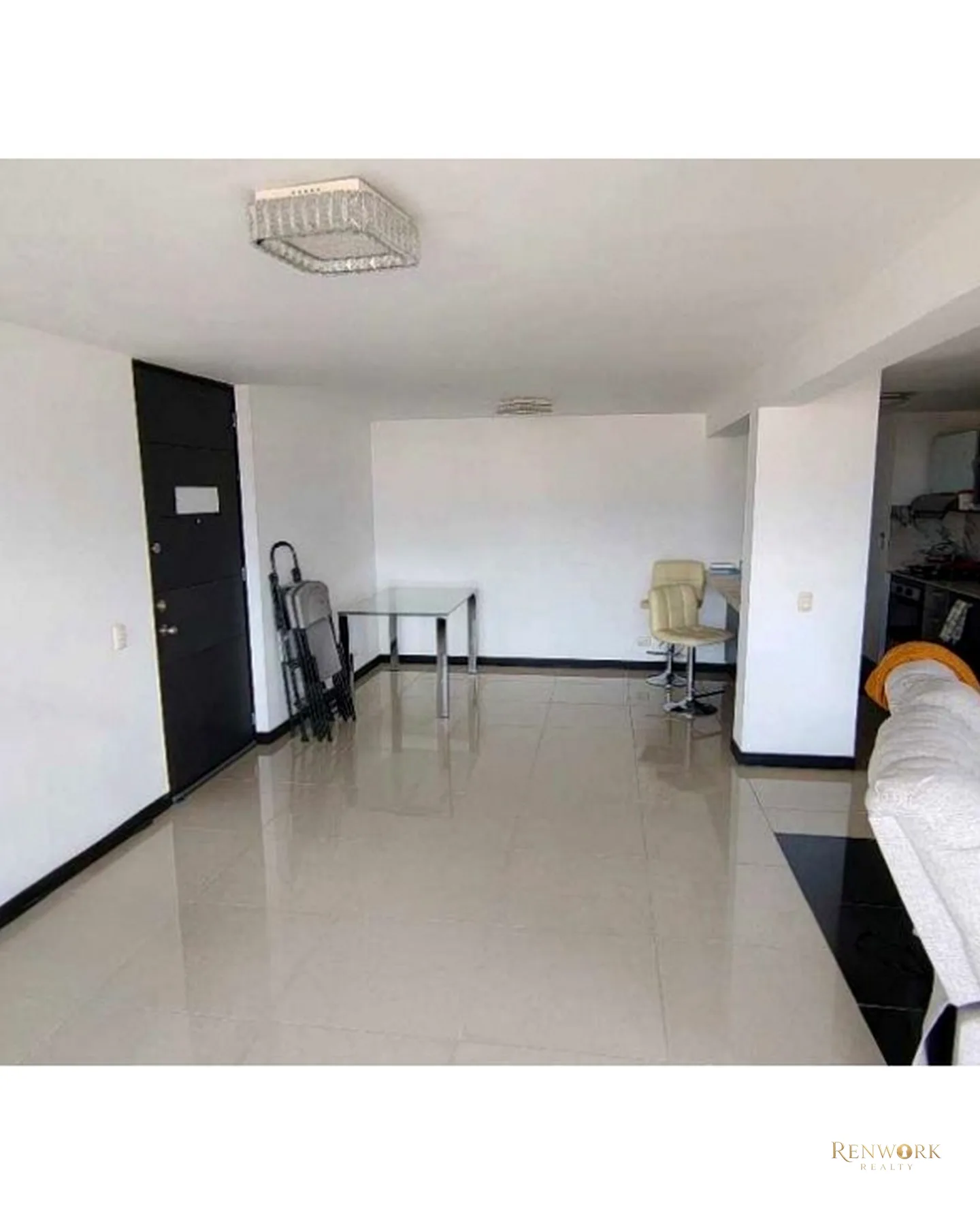 APARTAMENTO EN VENTA LOMA DE LOS BERNAL · foto 4