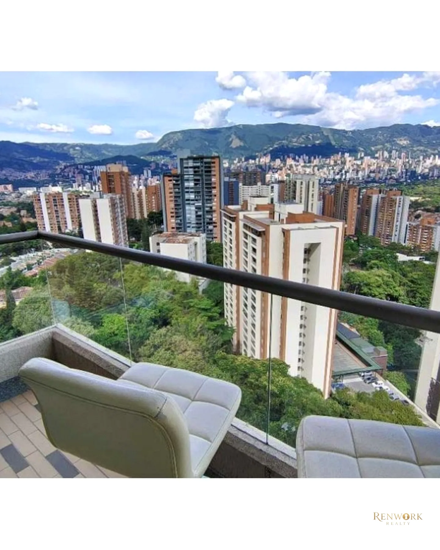 APARTAMENTO EN VENTA LOMA DE LOS BERNAL · foto 13