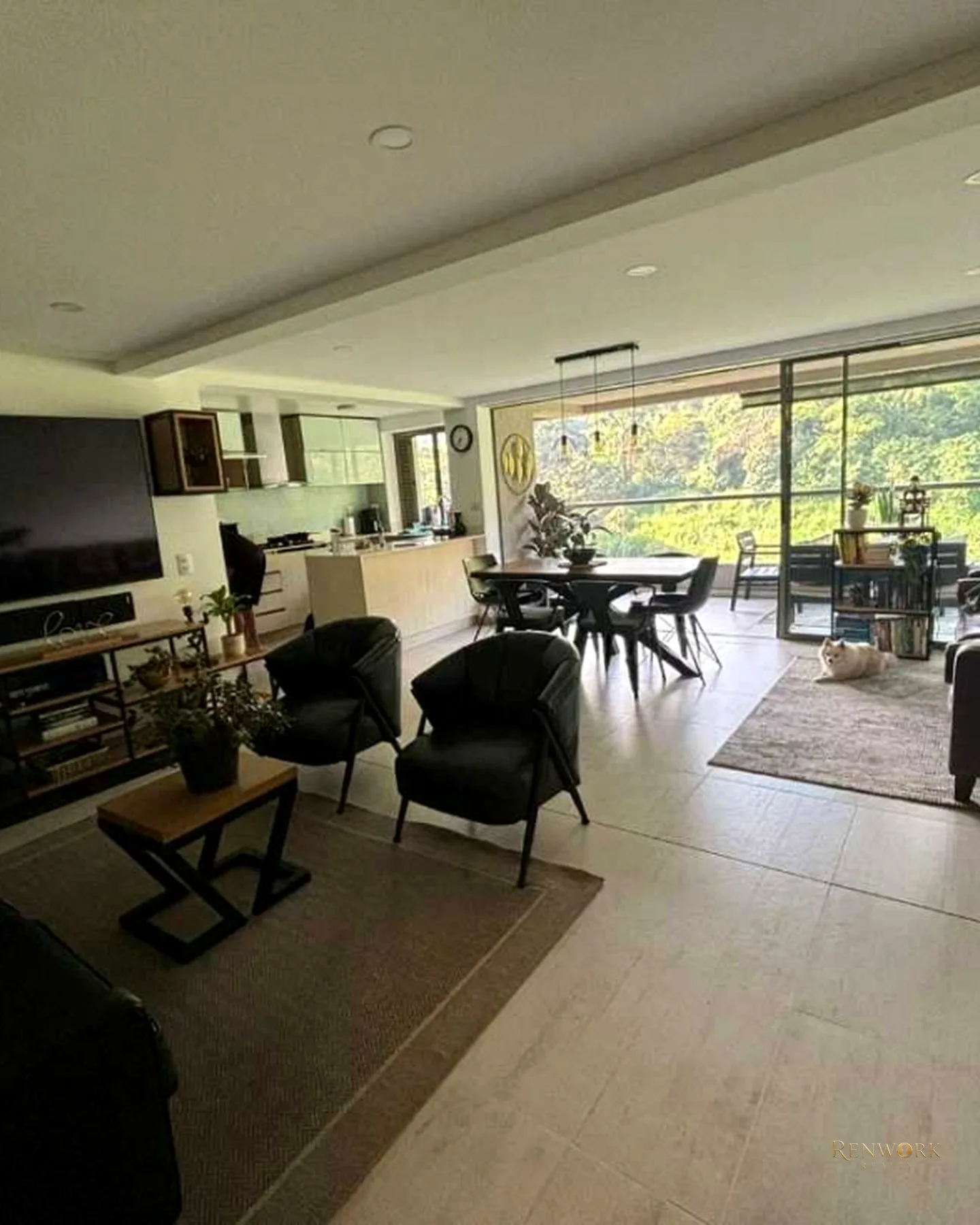APARTAMENTO EN VENTA LOMA DE LOS BERNAL MEDELLÍN. · foto 3