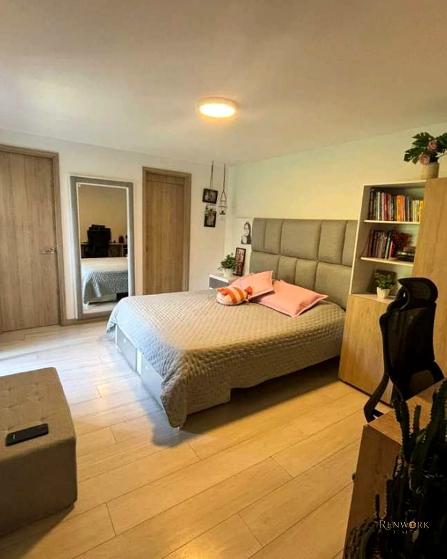 APARTAMENTO EN VENTA LOMA DE LOS BERNAL MEDELLÍN. · foto 19