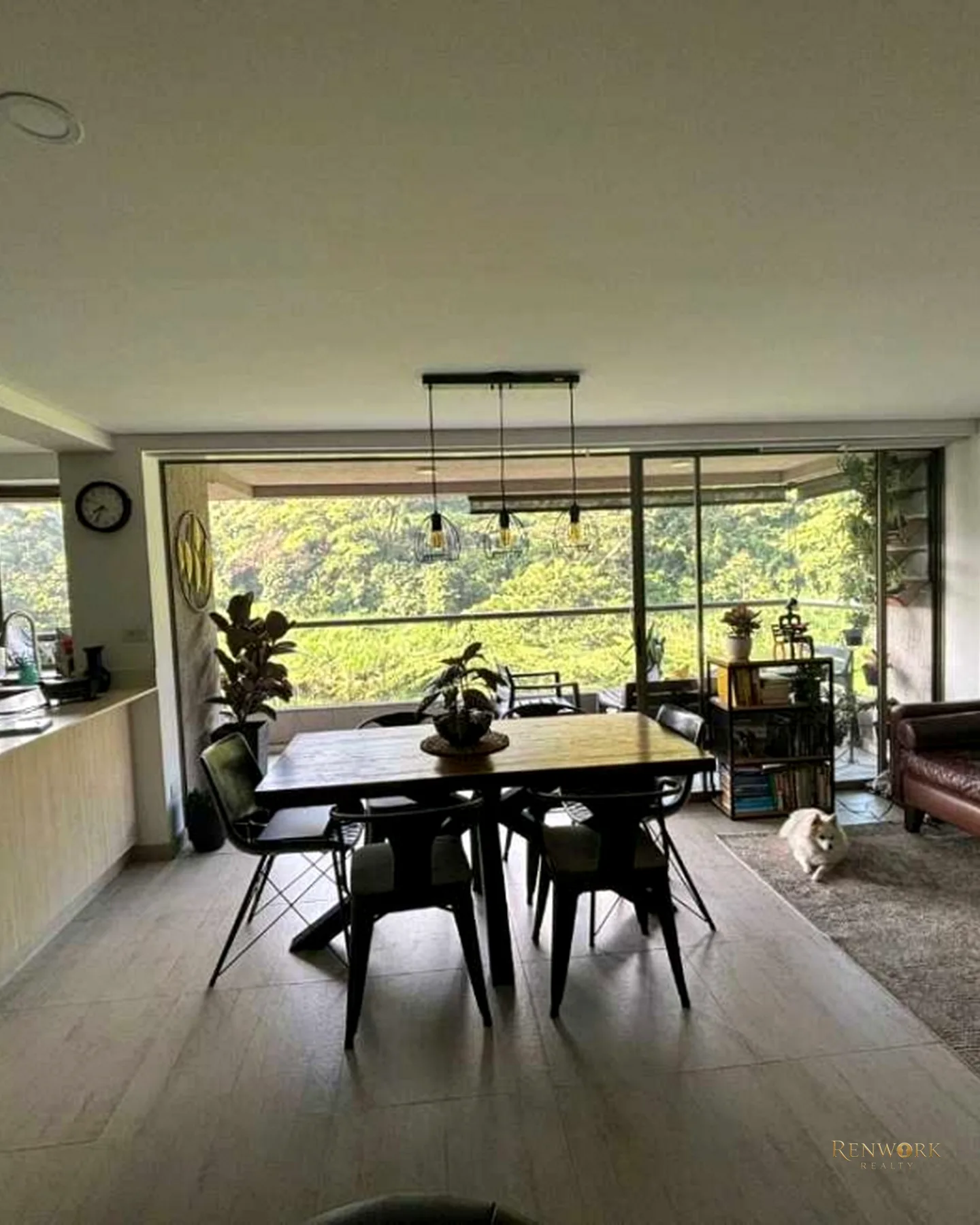 APARTAMENTO EN VENTA LOMA DE LOS BERNAL MEDELLÍN. · foto 2