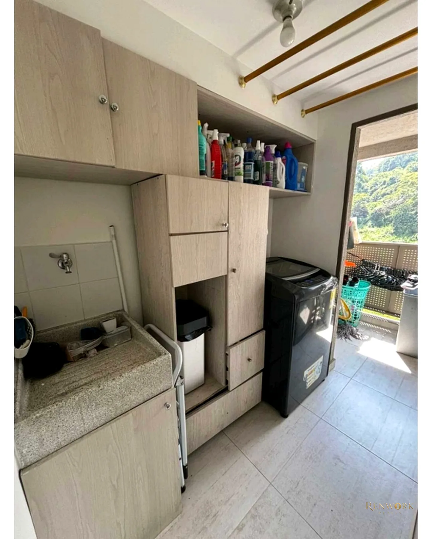 APARTAMENTO EN VENTA LOMA DE LOS BERNAL MEDELLÍN. · foto 9