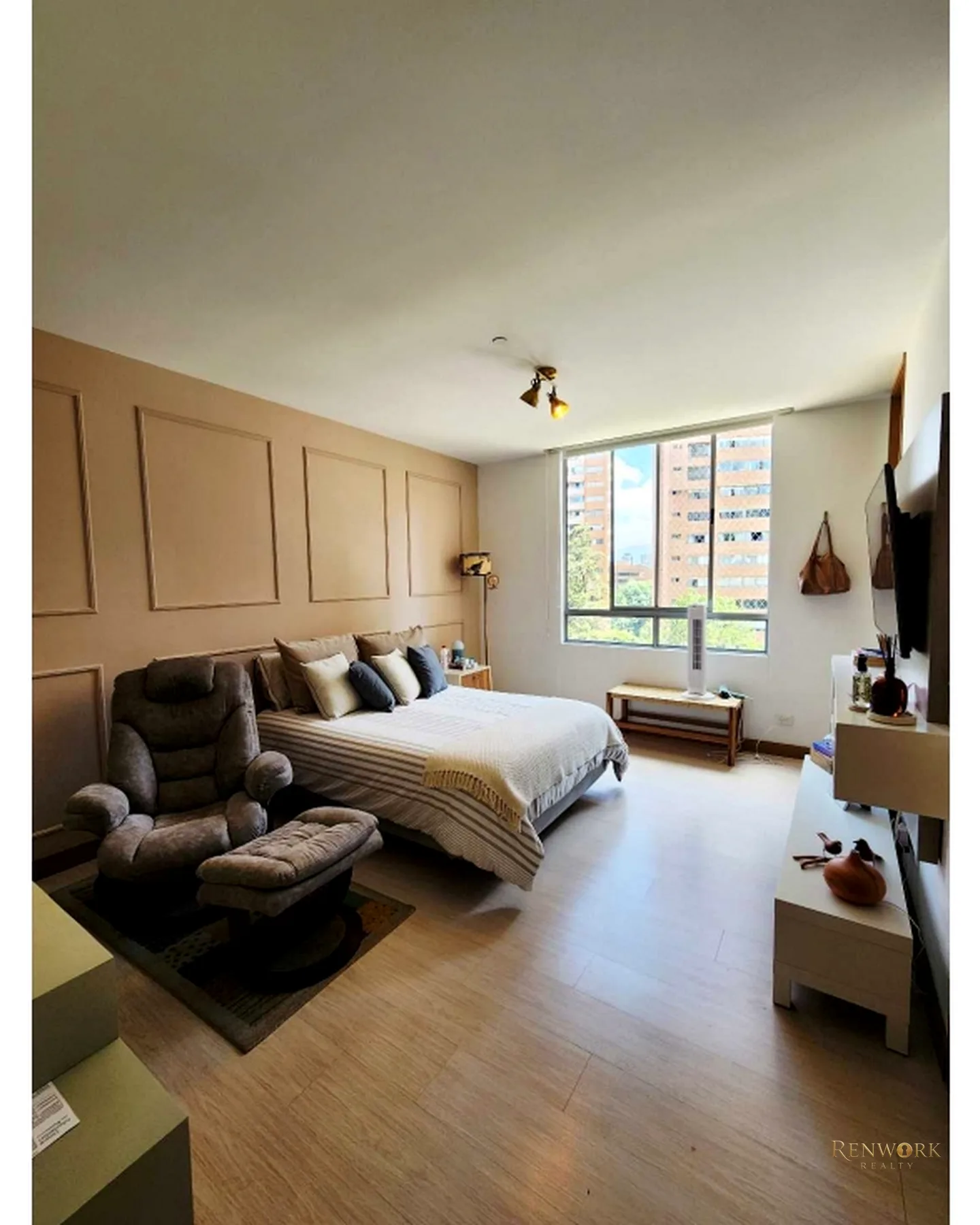 APARTAMENTO EN VENTA, MEDELLÍN, EL POBLADO, LOMA DE LOS PARRA. · foto 7