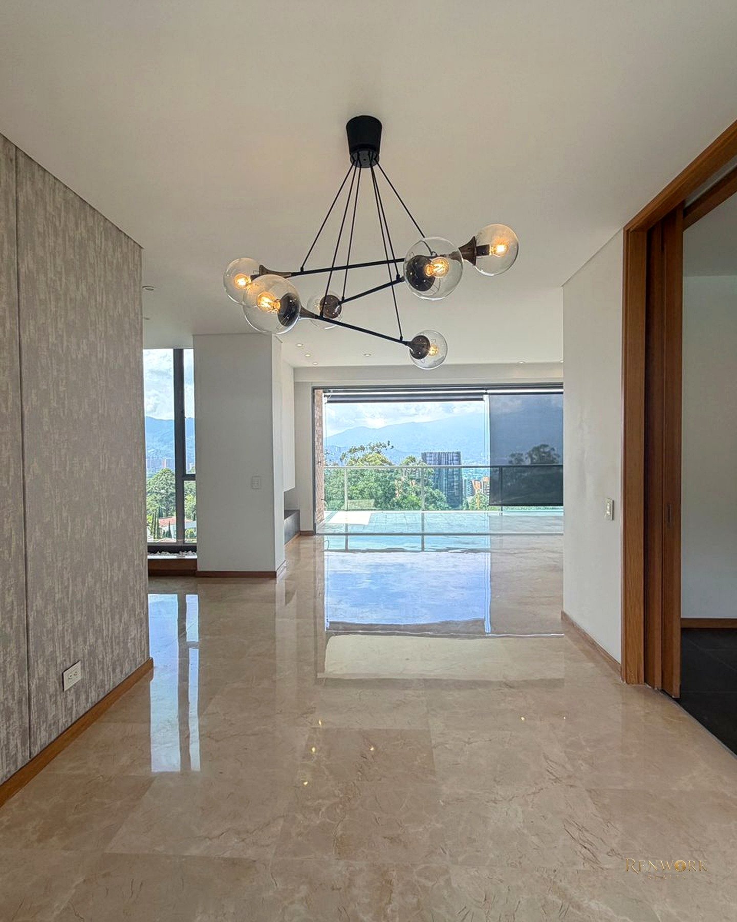 APARTAMENTO EN VENTA MEDELLIN POBLADO LOS BALSOS · foto 6