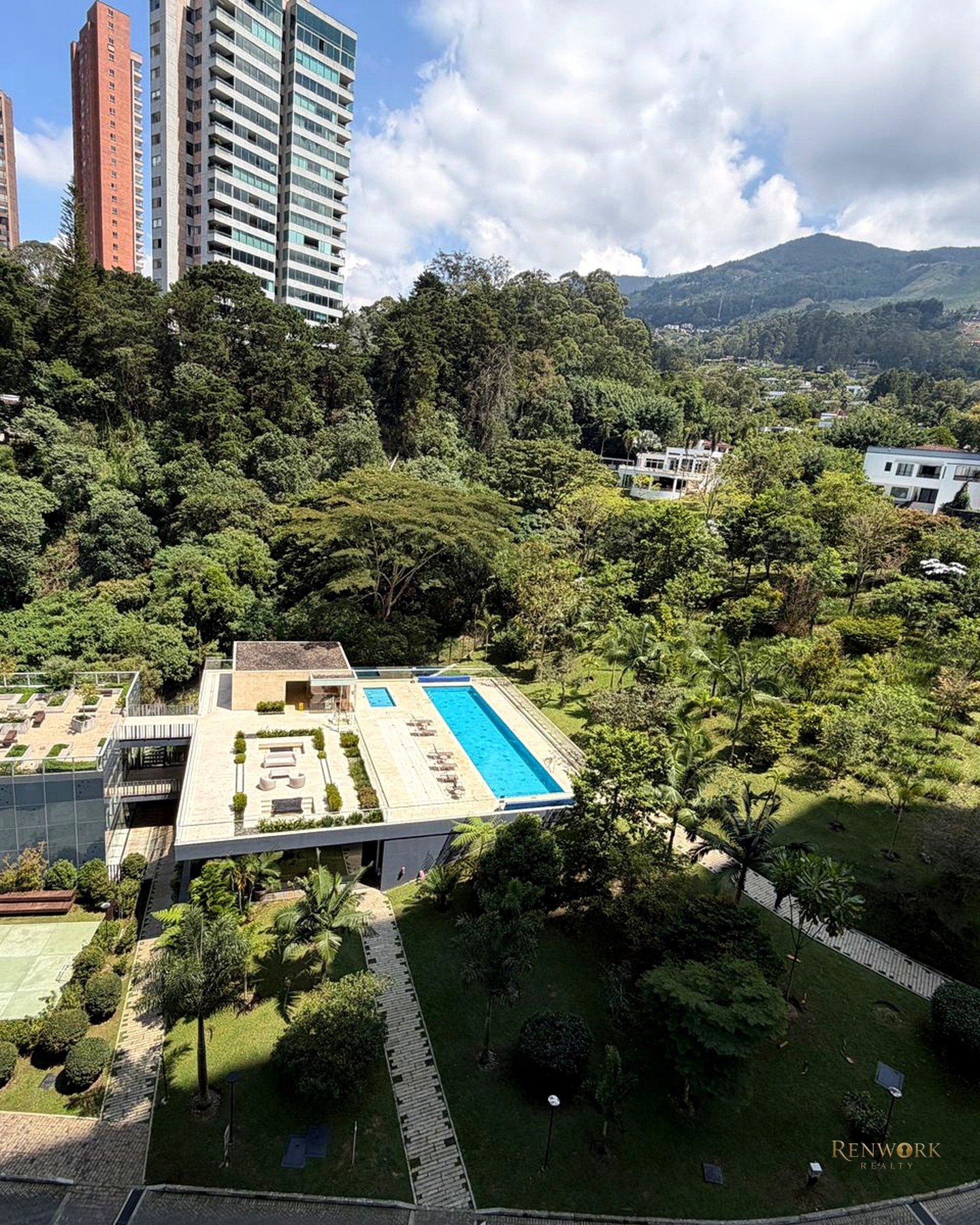 APARTAMENTO EN VENTA MEDELLIN POBLADO LOS BALSOS · foto 18