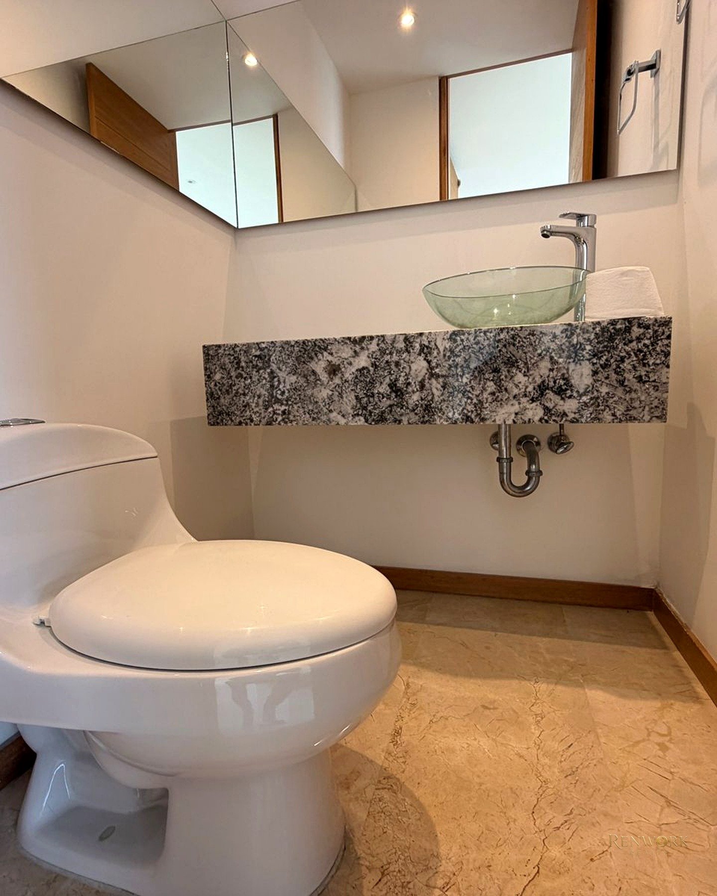 APARTAMENTO EN VENTA MEDELLIN POBLADO LOS BALSOS · foto 13