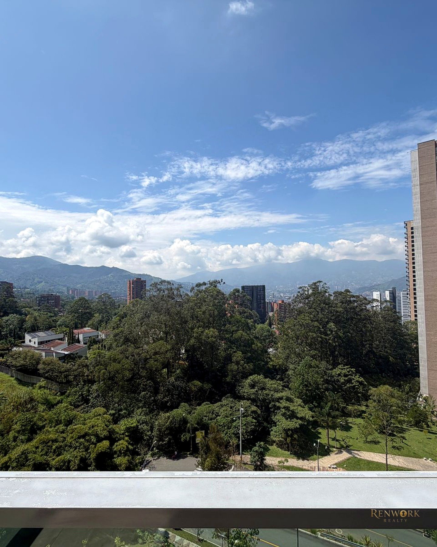 APARTAMENTO EN VENTA MEDELLIN POBLADO LOS BALSOS · foto 20
