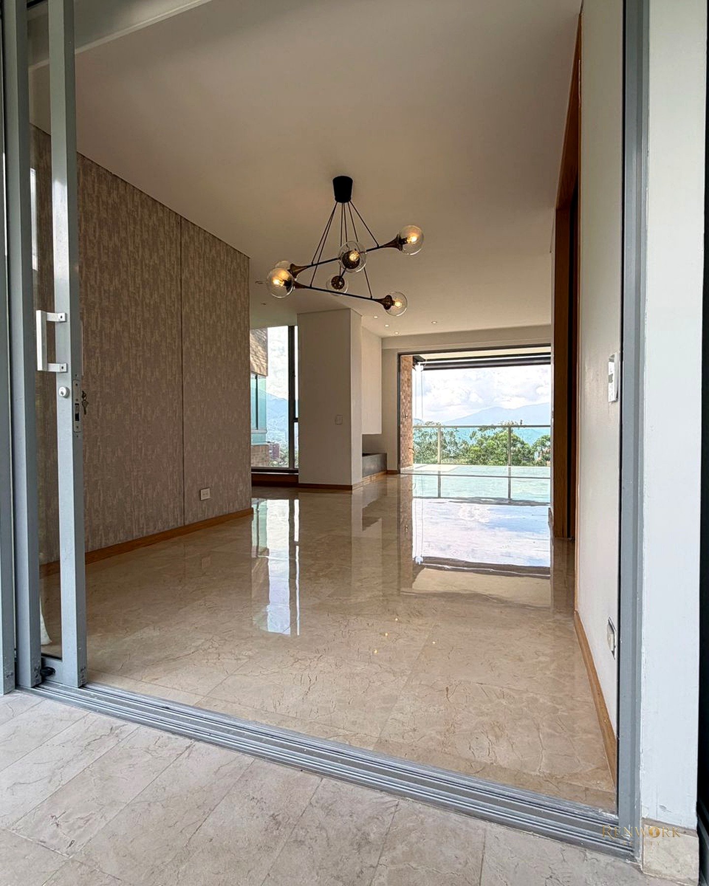APARTAMENTO EN VENTA MEDELLIN POBLADO LOS BALSOS · foto 11