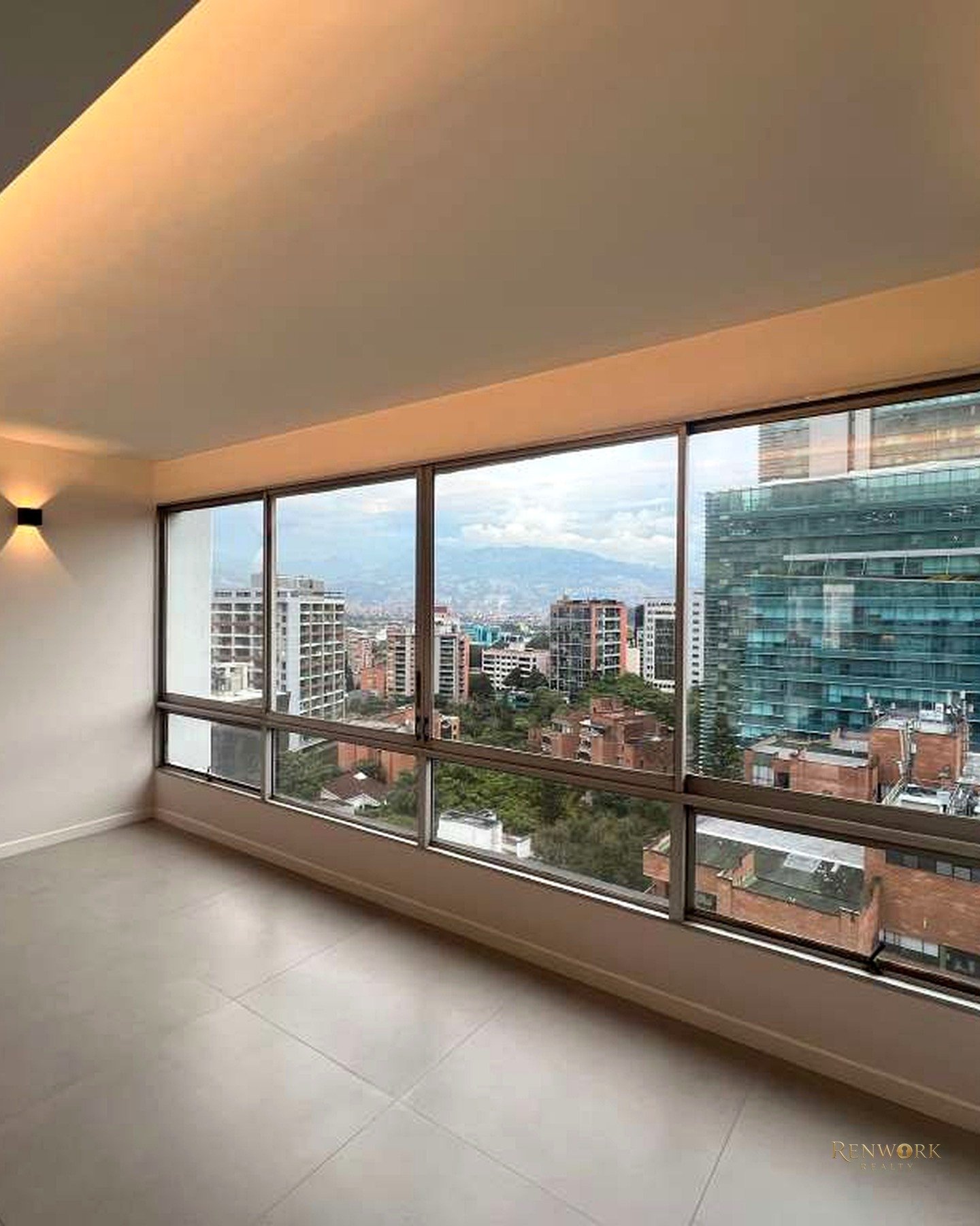 APARTAMENTO EN VENTA MEDELLÍN POBLADO, MILLA DE ORO · foto 11