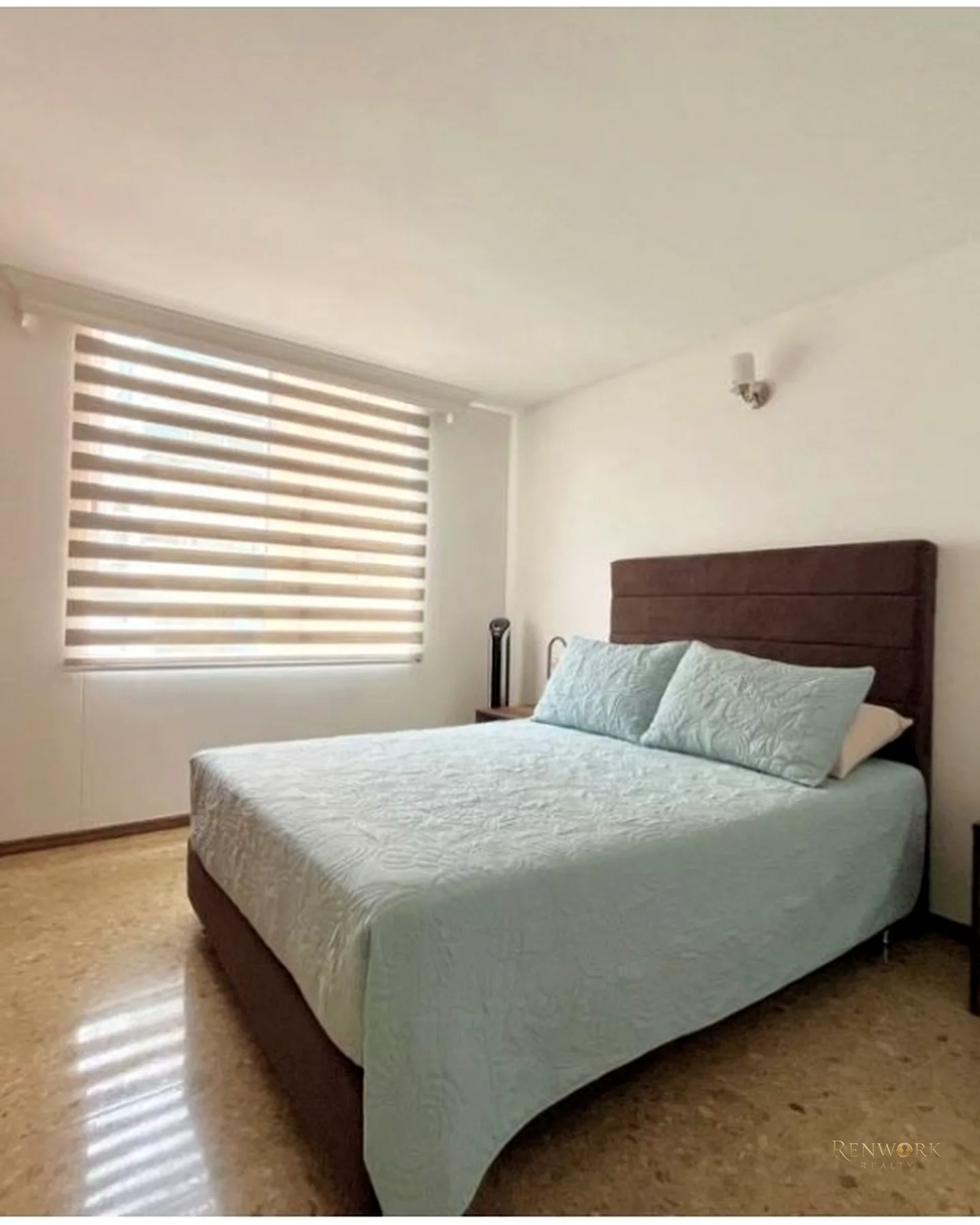 APARTAMENTO EN VENTA MILLA DE ORO PARA INVERSIONISTA RENTANDO · foto 14