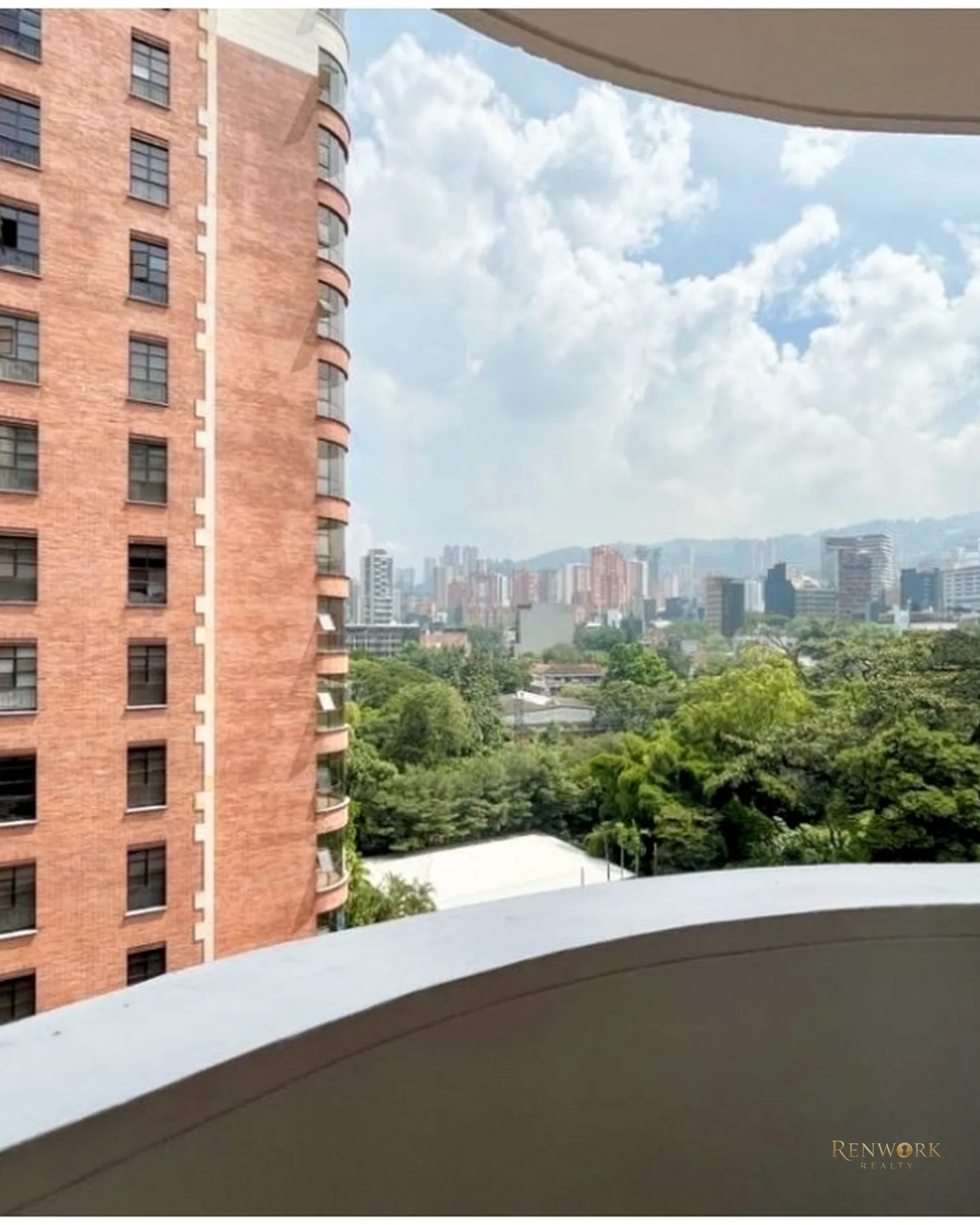 APARTAMENTO EN VENTA MILLA DE ORO PARA INVERSIONISTA RENTANDO · foto 22