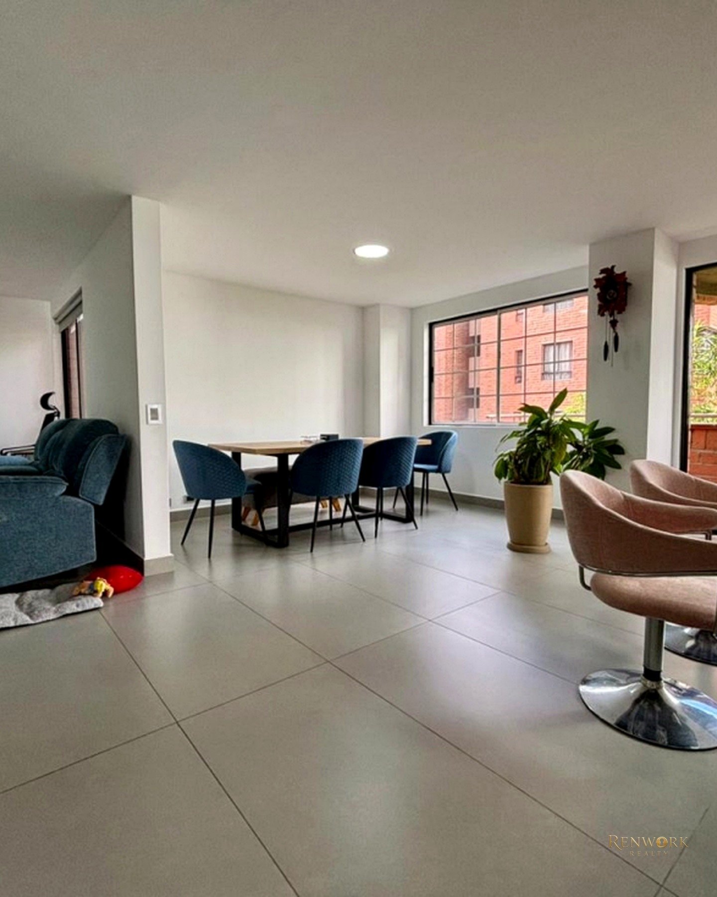 APARTAMENTO EN VENTA OVIEDO EL POBLADO. · foto 2