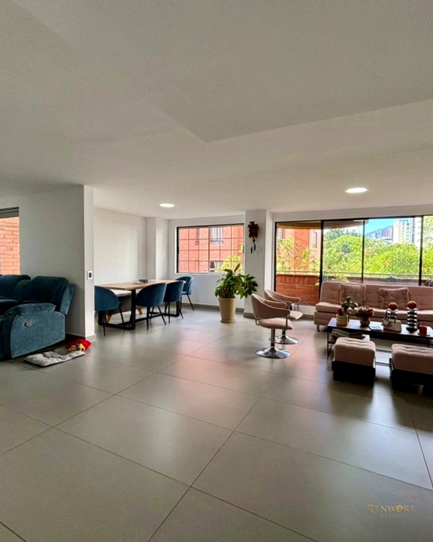 APARTAMENTO EN VENTA OVIEDO EL POBLADO. · foto 4