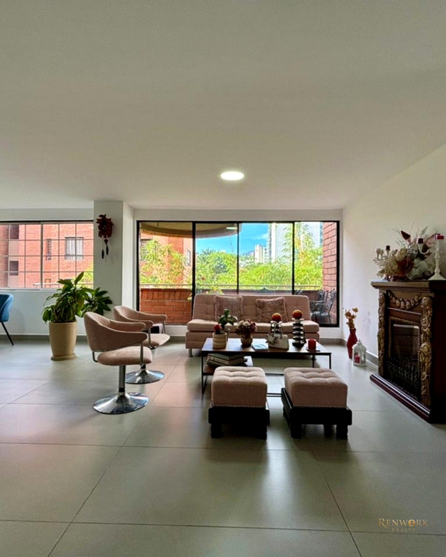 APARTAMENTO EN VENTA OVIEDO EL POBLADO. · foto 3