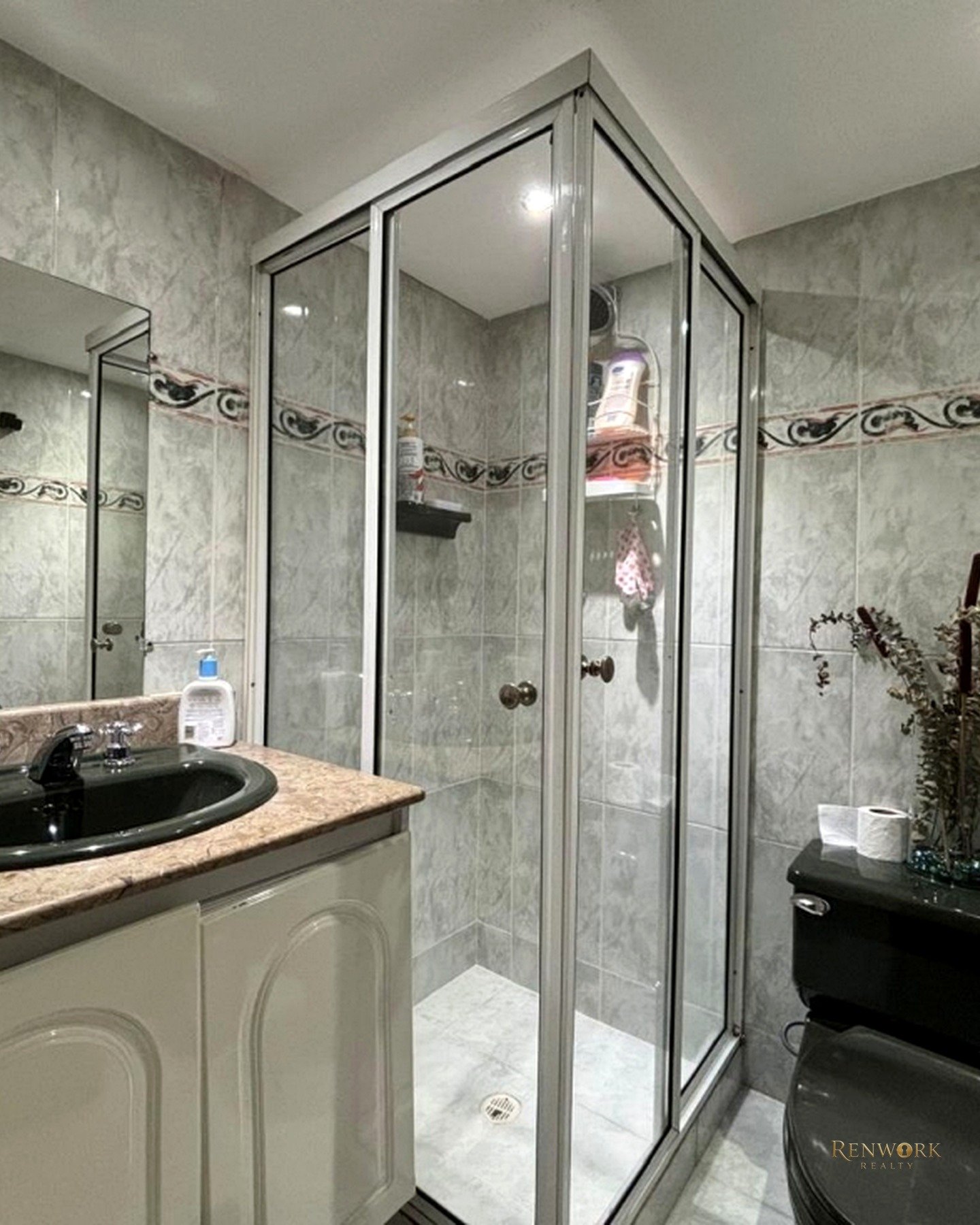 APARTAMENTO EN VENTA PARA REMODELAR, AGUACATALA, POBLADO. · foto 10