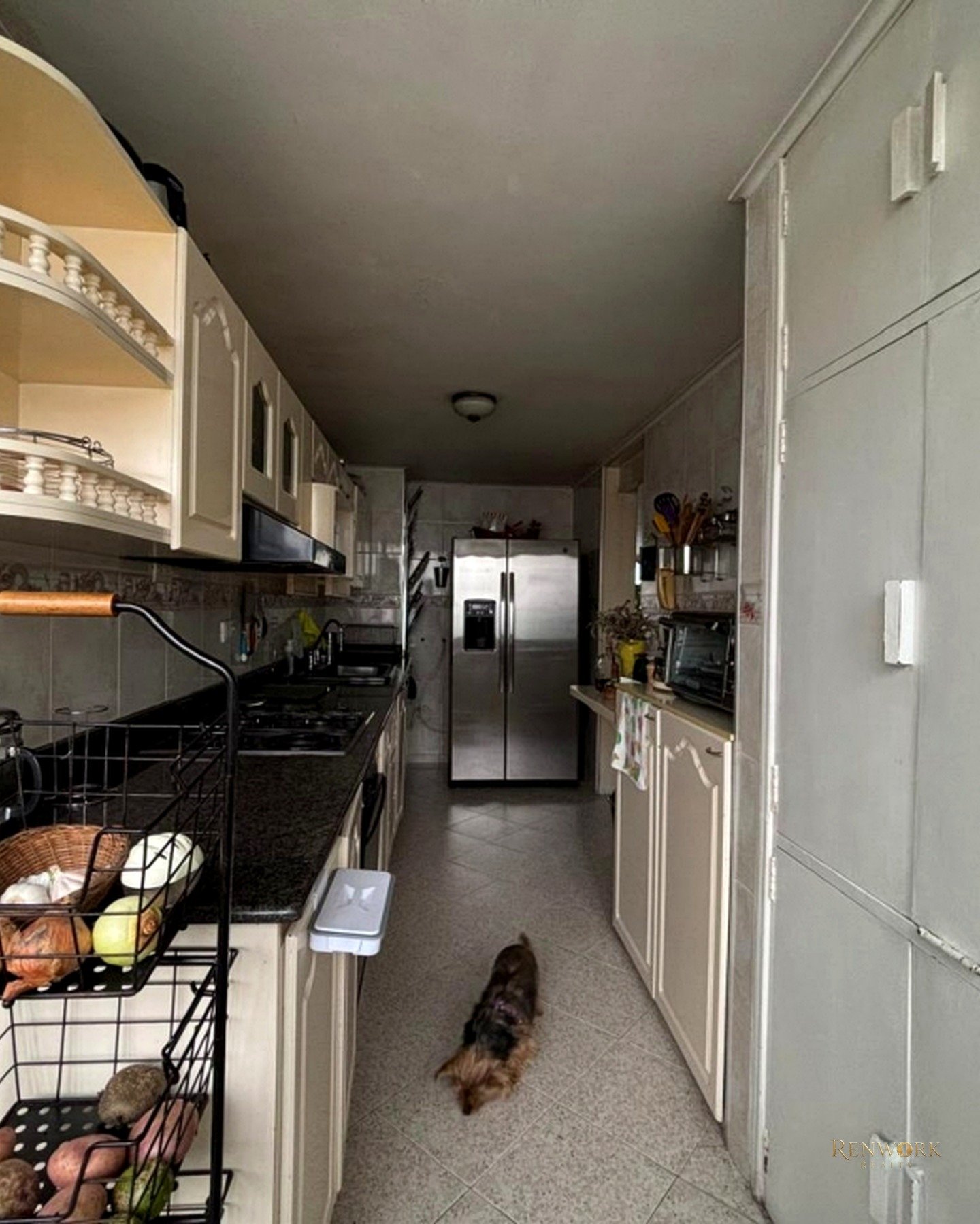 APARTAMENTO EN VENTA PARA REMODELAR, AGUACATALA, POBLADO. · foto 11