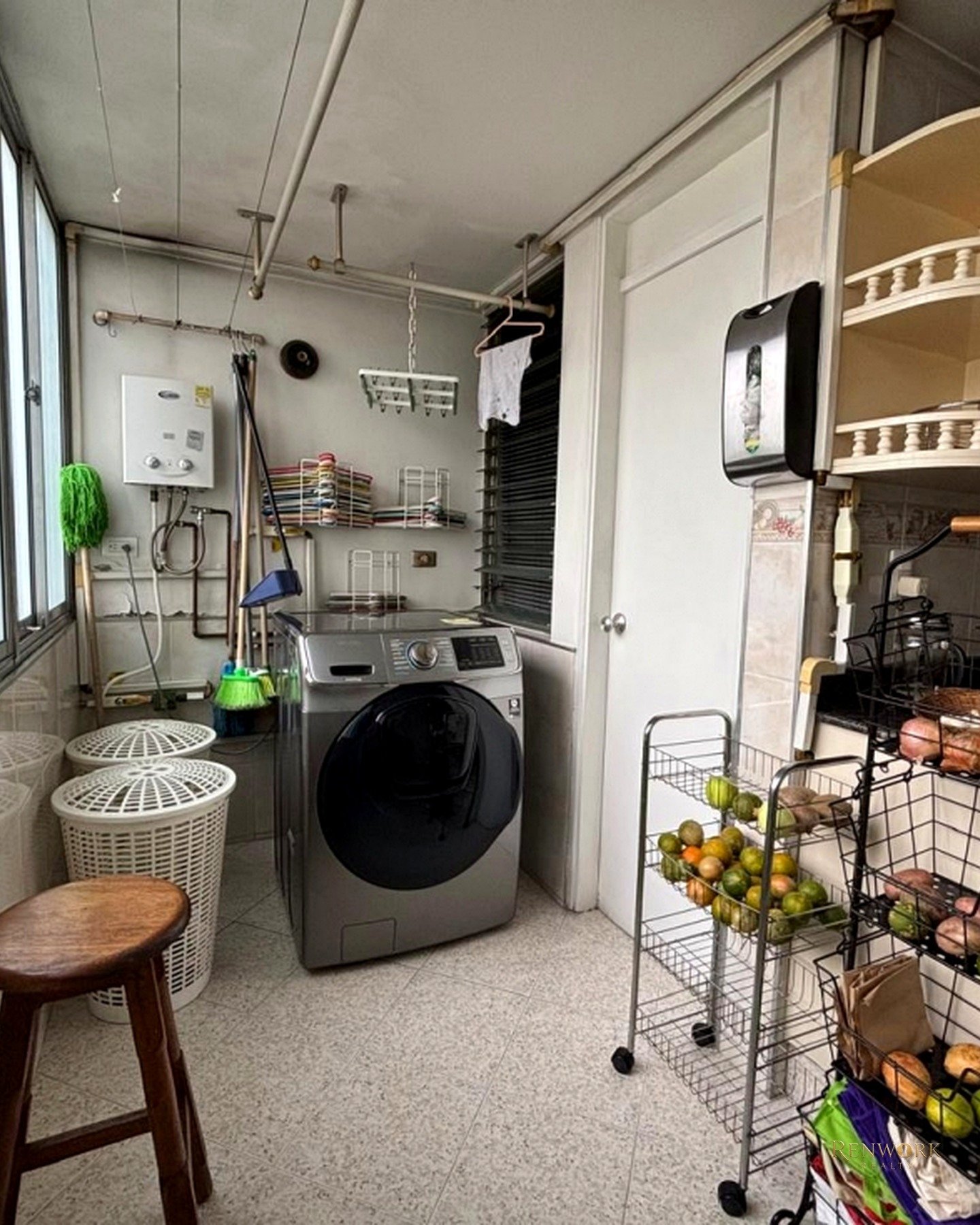 APARTAMENTO EN VENTA PARA REMODELAR, AGUACATALA, POBLADO. · foto 12