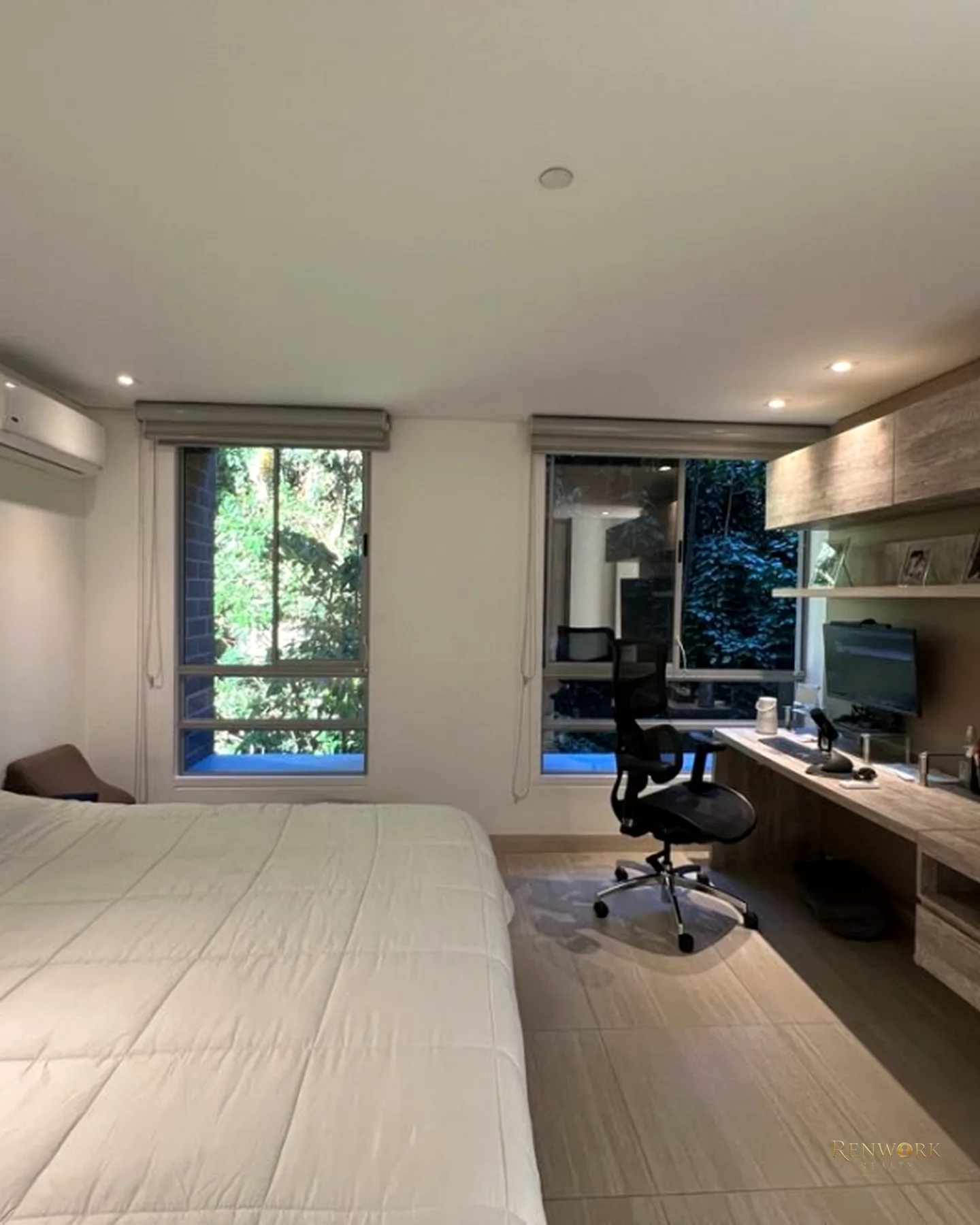 APARTAMENTO EN VENTA, POBLADO CASTROPOL 158M2 · foto 14