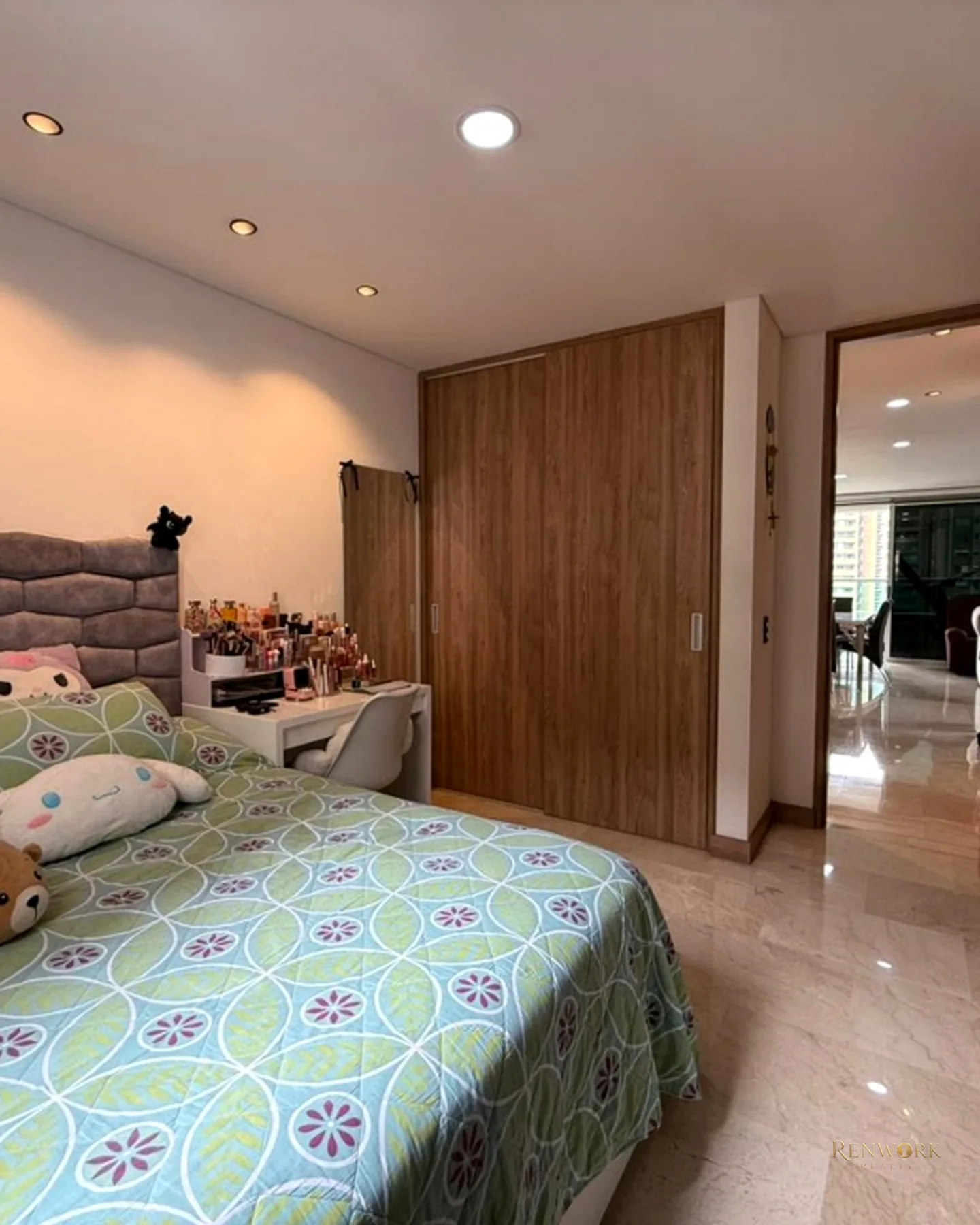 APARTAMENTO EN VENTA POBLADO -CASTROPOL · foto 14
