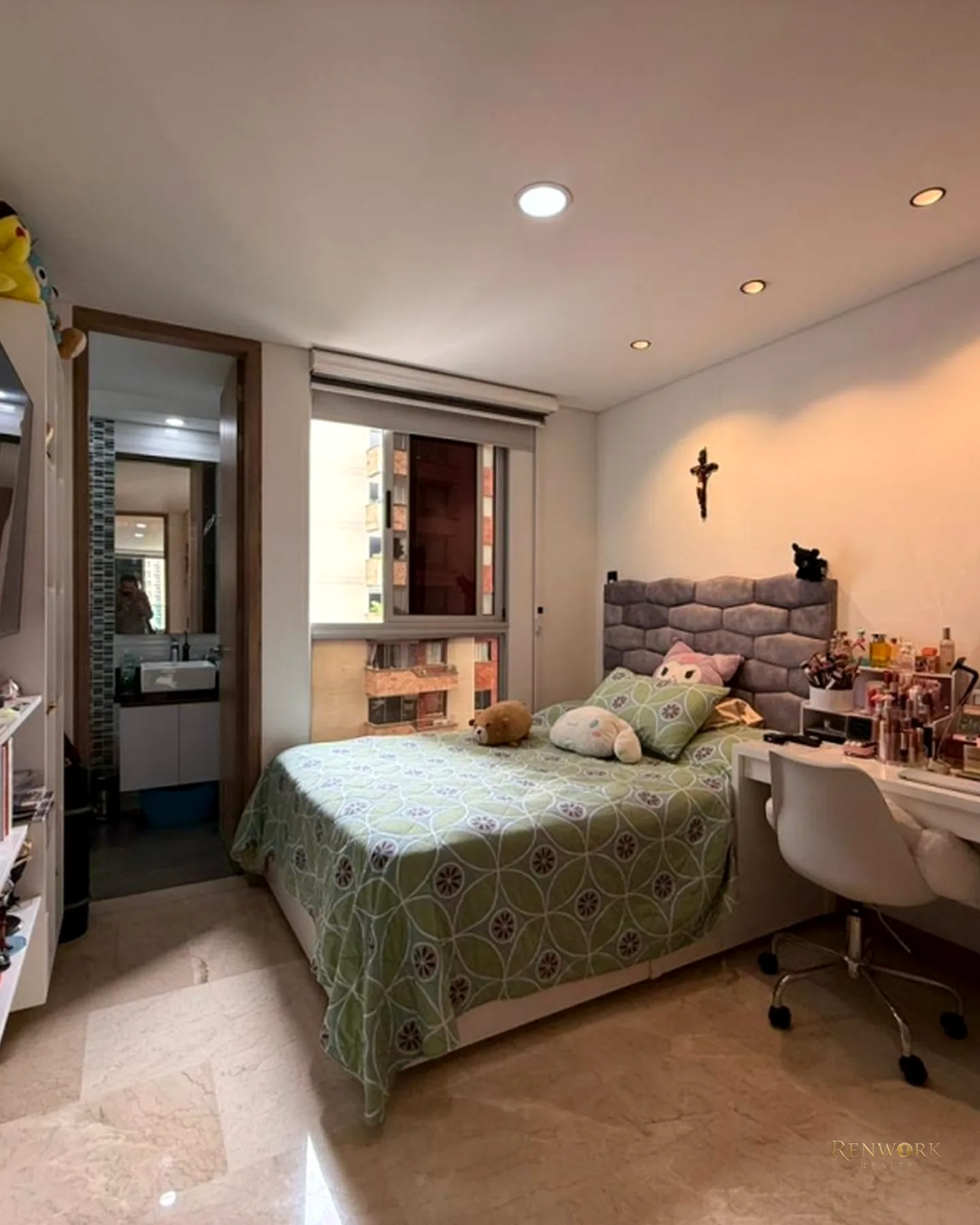 APARTAMENTO EN VENTA POBLADO -CASTROPOL · foto 15