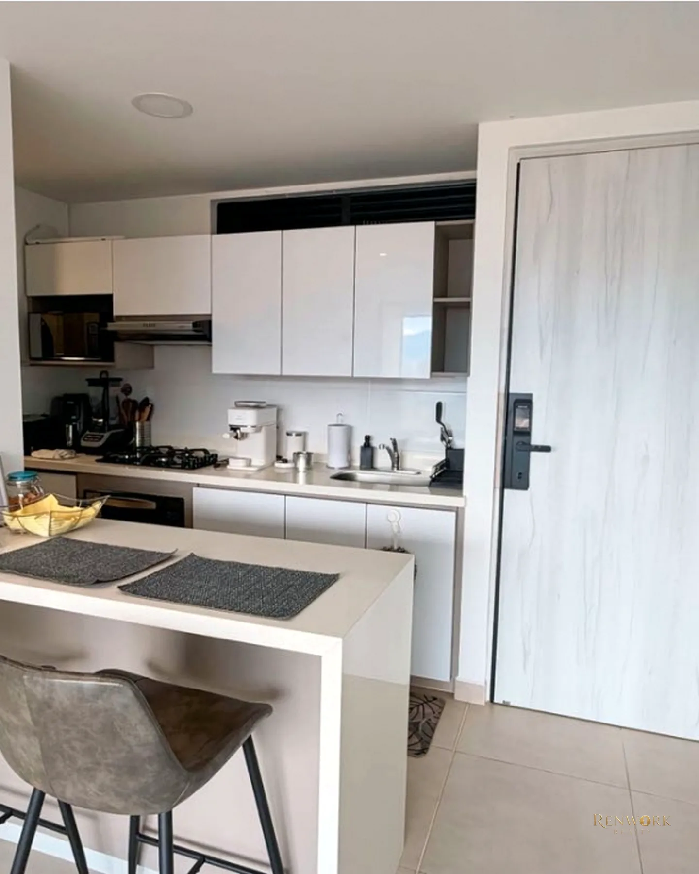 APARTAMENTO EN VENTA - POBLADO, CASTROPOL · foto 6