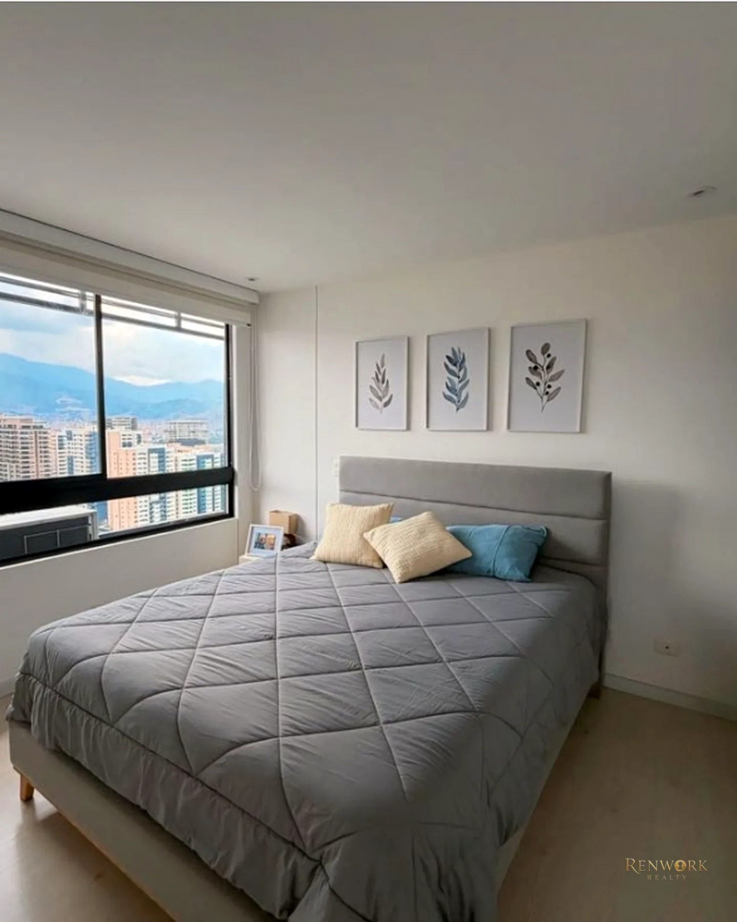 APARTAMENTO EN VENTA - POBLADO, CASTROPOL · foto 10