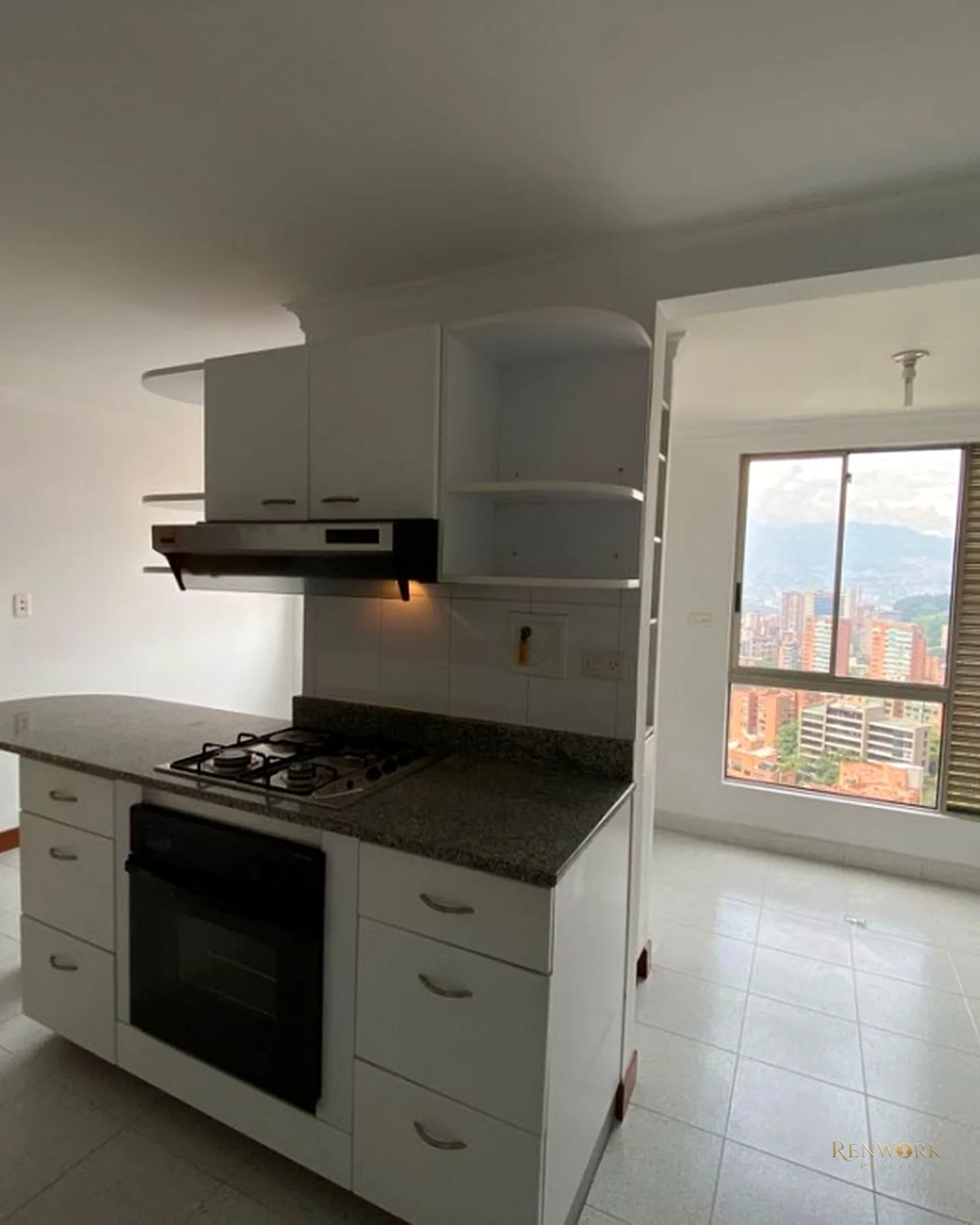 APARTAMENTO EN VENTA, POBLADO LAS SANTAS 192M2 · foto 7