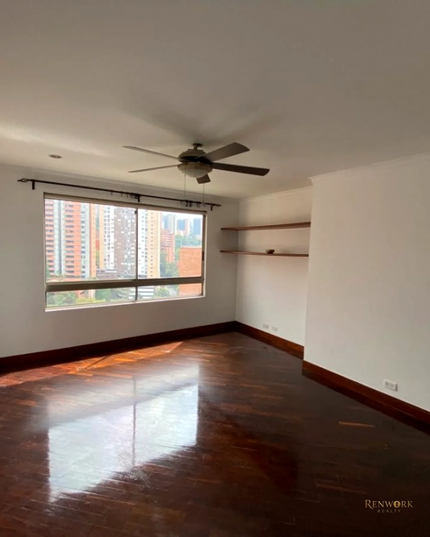 APARTAMENTO EN VENTA, POBLADO LAS SANTAS 192M2 · foto 21