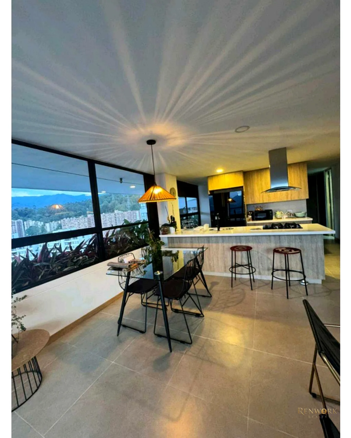 APARTAMENTO EN VENTA POBLADO SECTOR PALMAS · foto 2