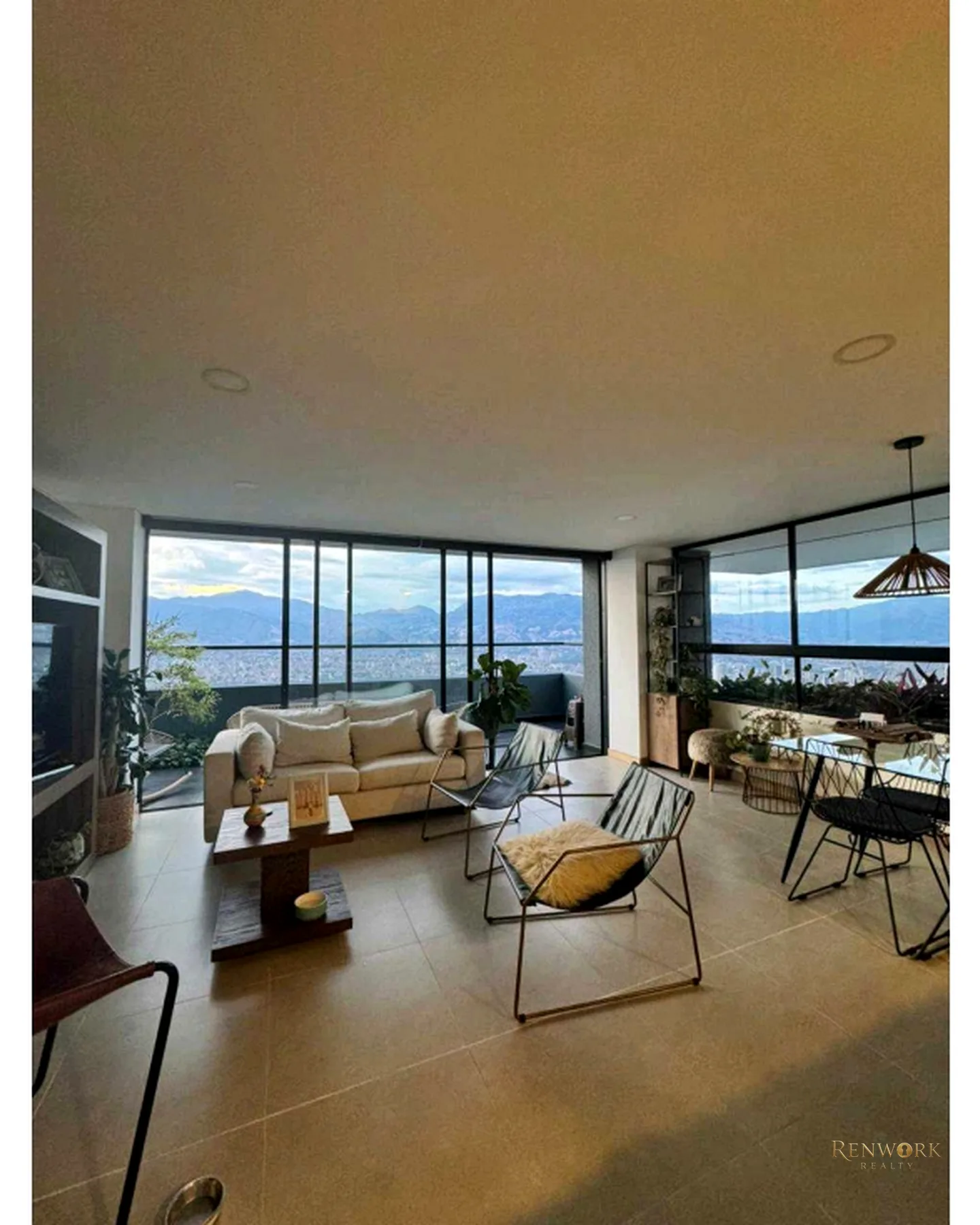 APARTAMENTO EN VENTA POBLADO SECTOR PALMAS · foto 1