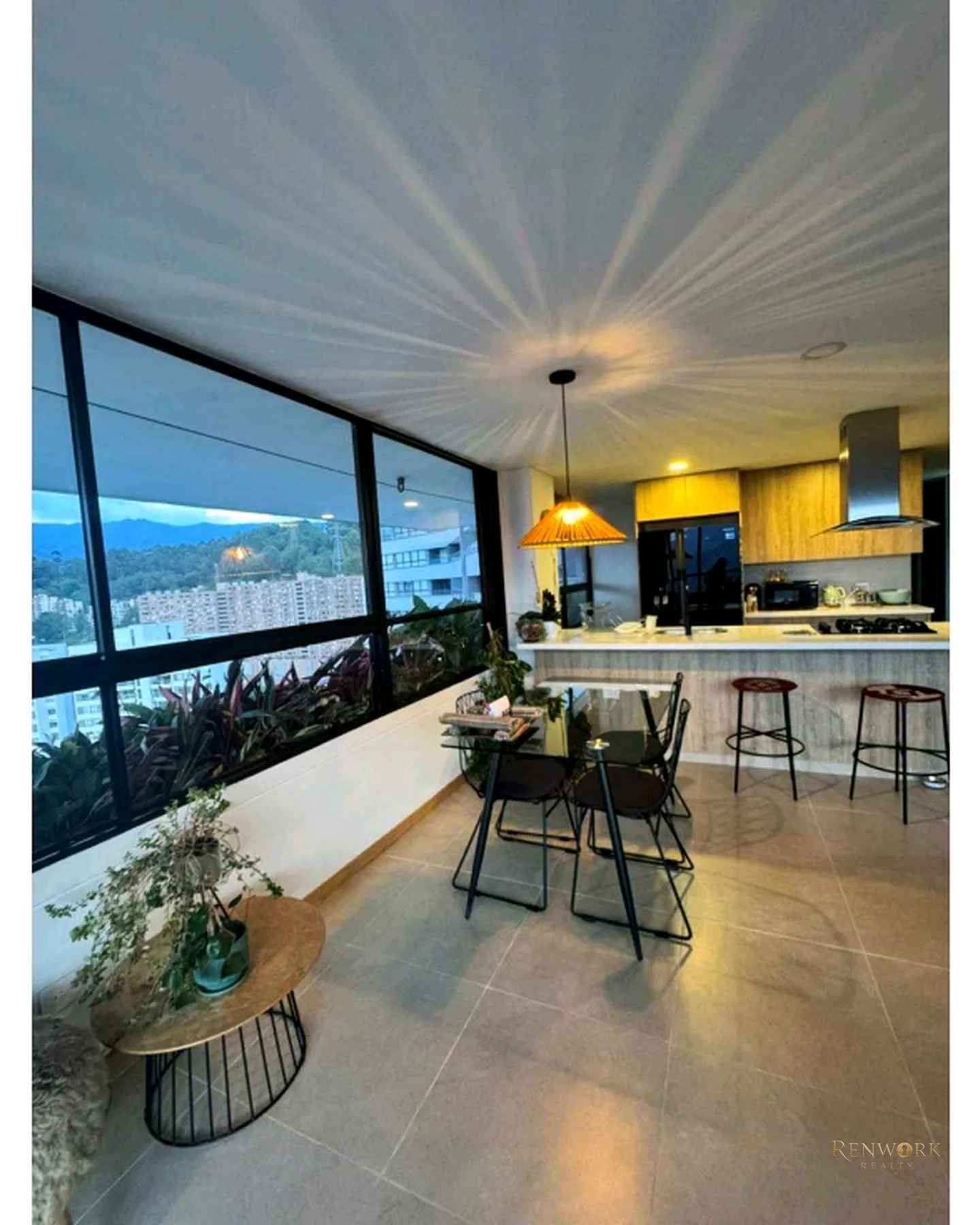 APARTAMENTO EN VENTA POBLADO SECTOR PALMAS · foto 3