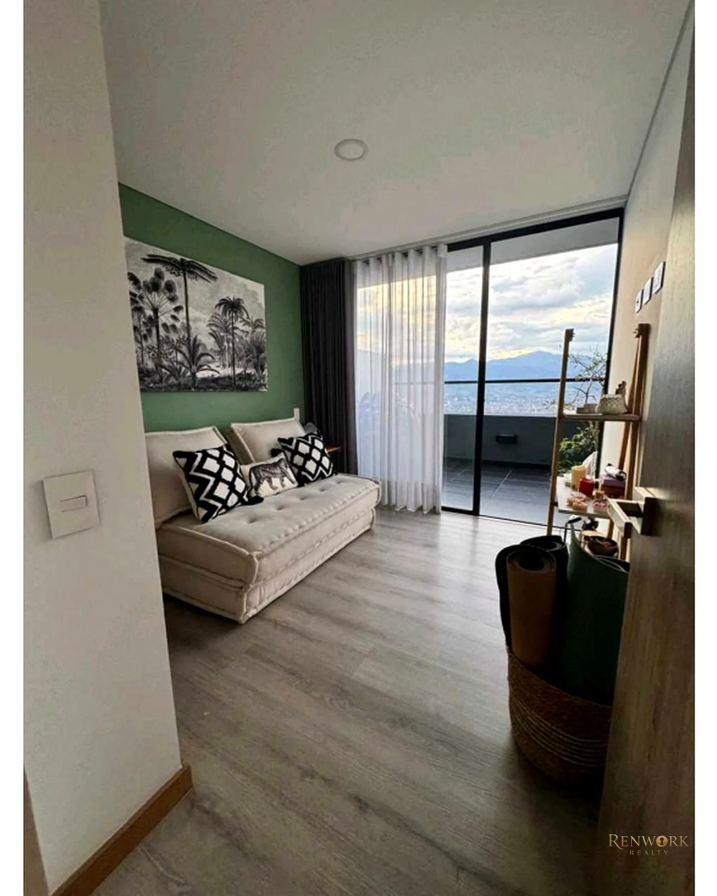 APARTAMENTO EN VENTA POBLADO SECTOR PALMAS · foto 5