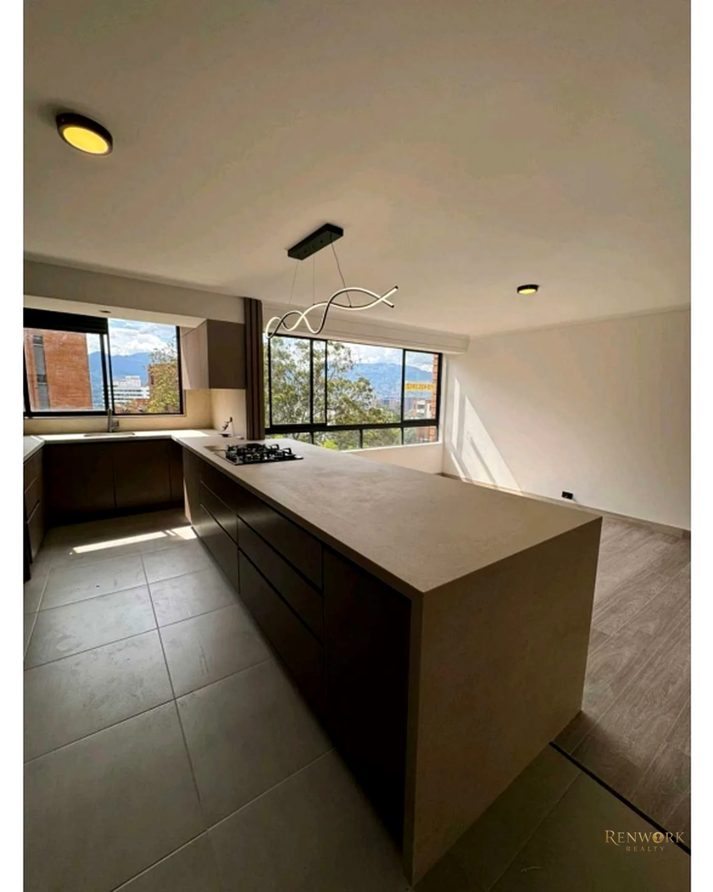 APARTAMENTO EN VENTA POBLADO SECTOR TOMATERA · foto 2