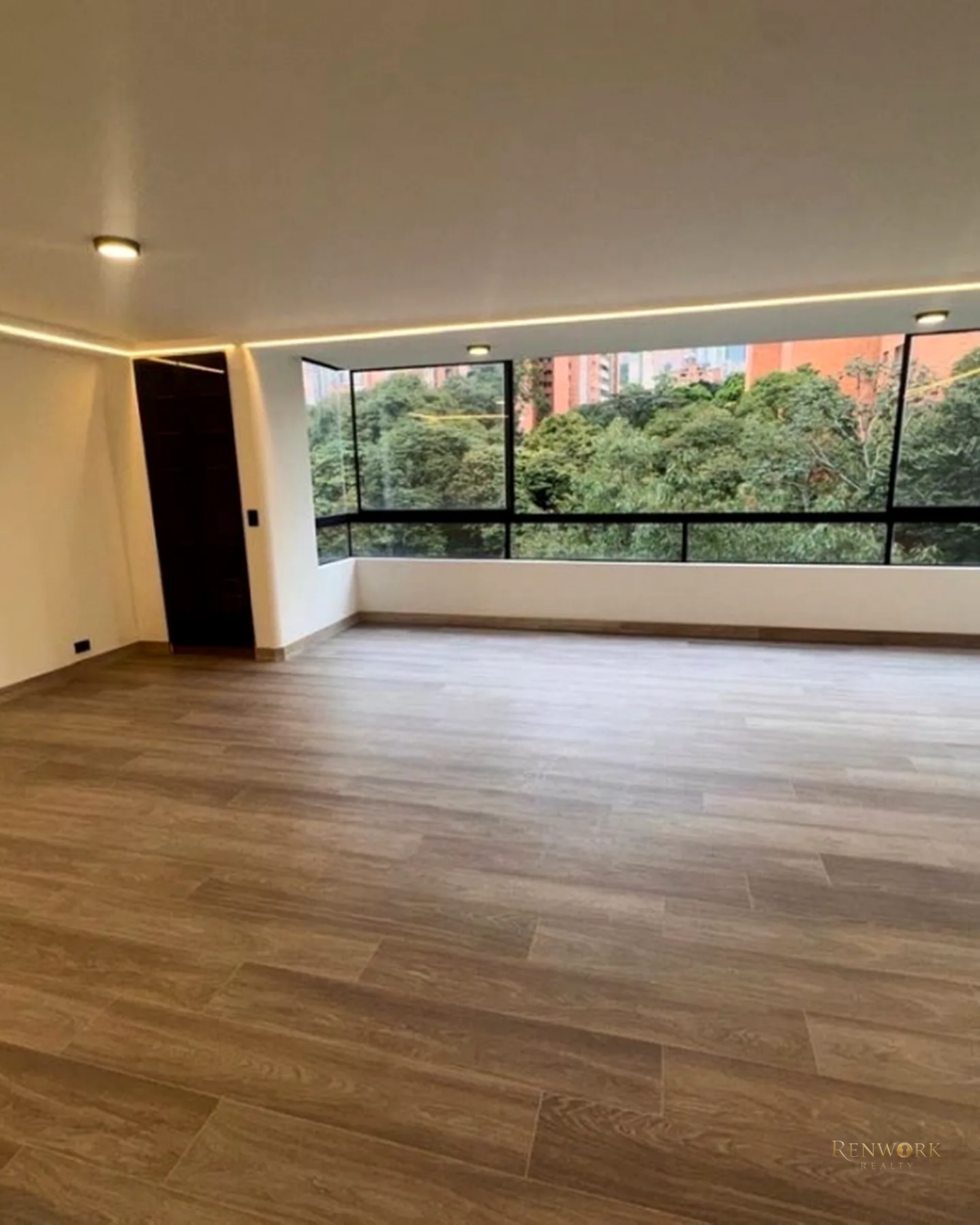 APARTAMENTO EN VENTA POBLADO SECTOR TOMATERA · foto 5