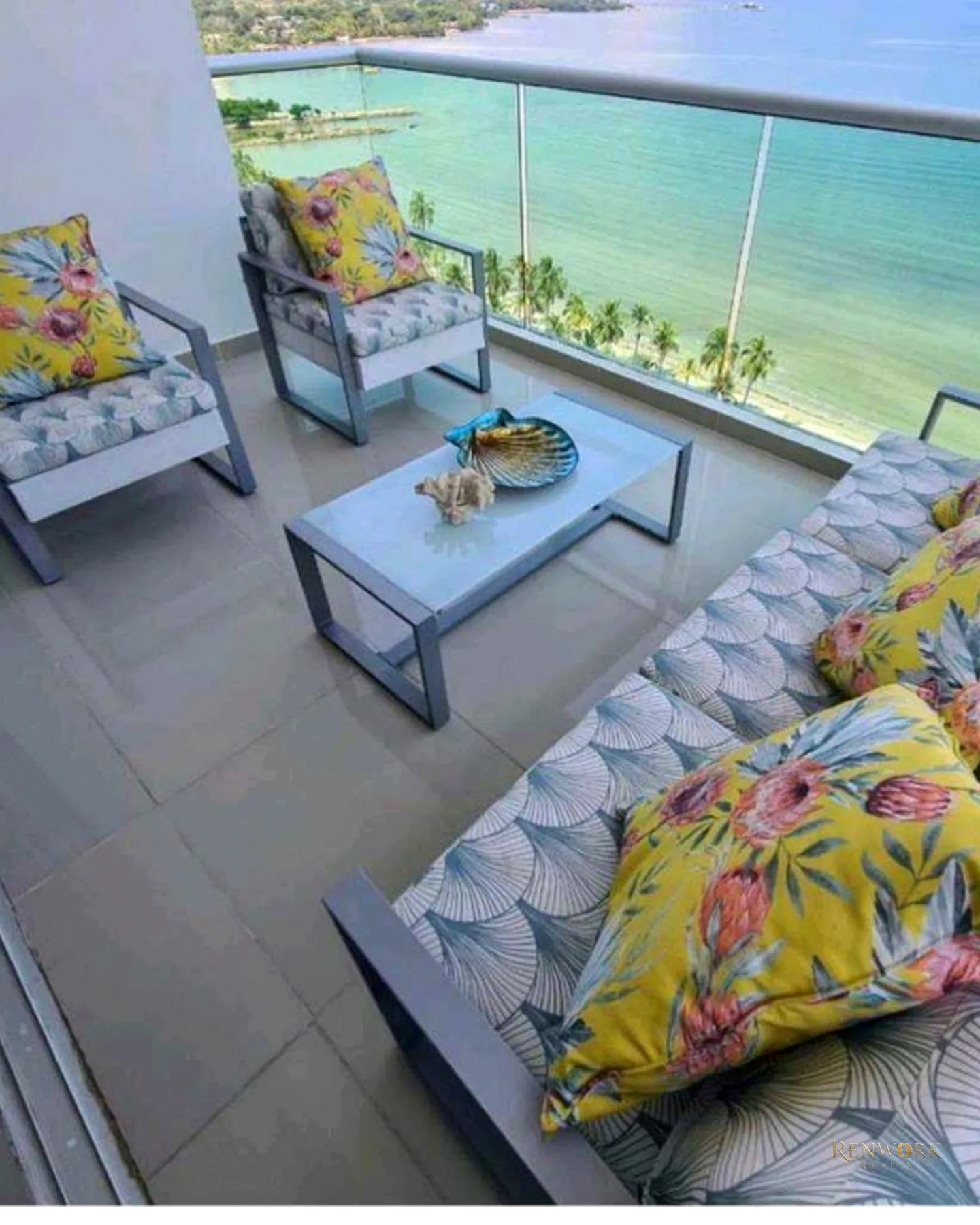 APARTAMENTO EN VENTA PRIMERA ENSENADA COVEÑAS SUCRE · foto 8
