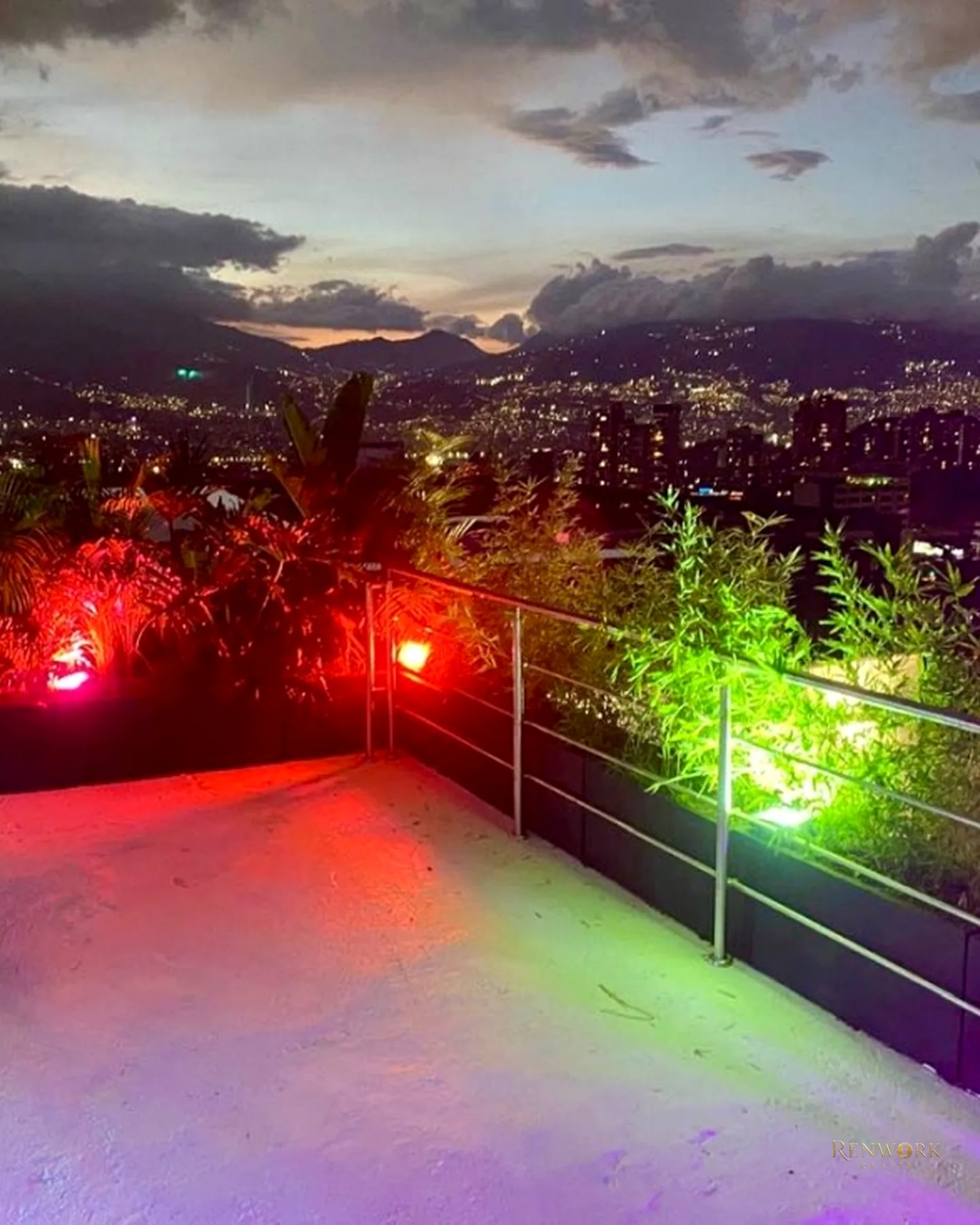 APARTAMENTO EN VENTA PROVENZA EL POBLADO MEDELLIN · foto 17