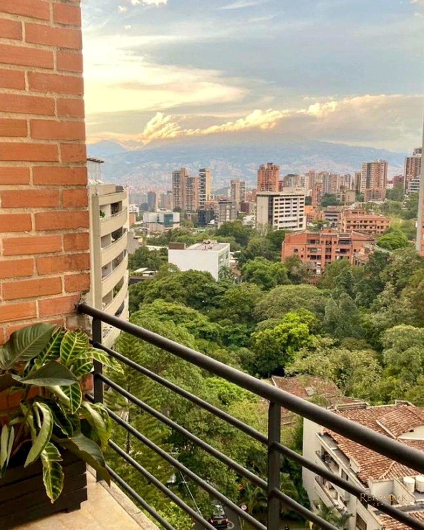 APARTAMENTO EN VENTA PROVENZA EL POBLADO MEDELLIN · foto 16