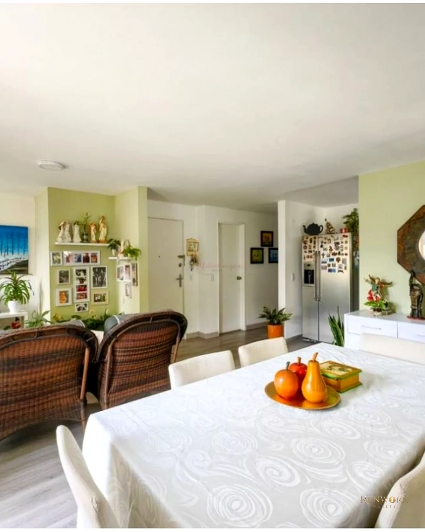APARTAMENTO EN VENTA REMODELADO CONQUISTADORES · foto 2