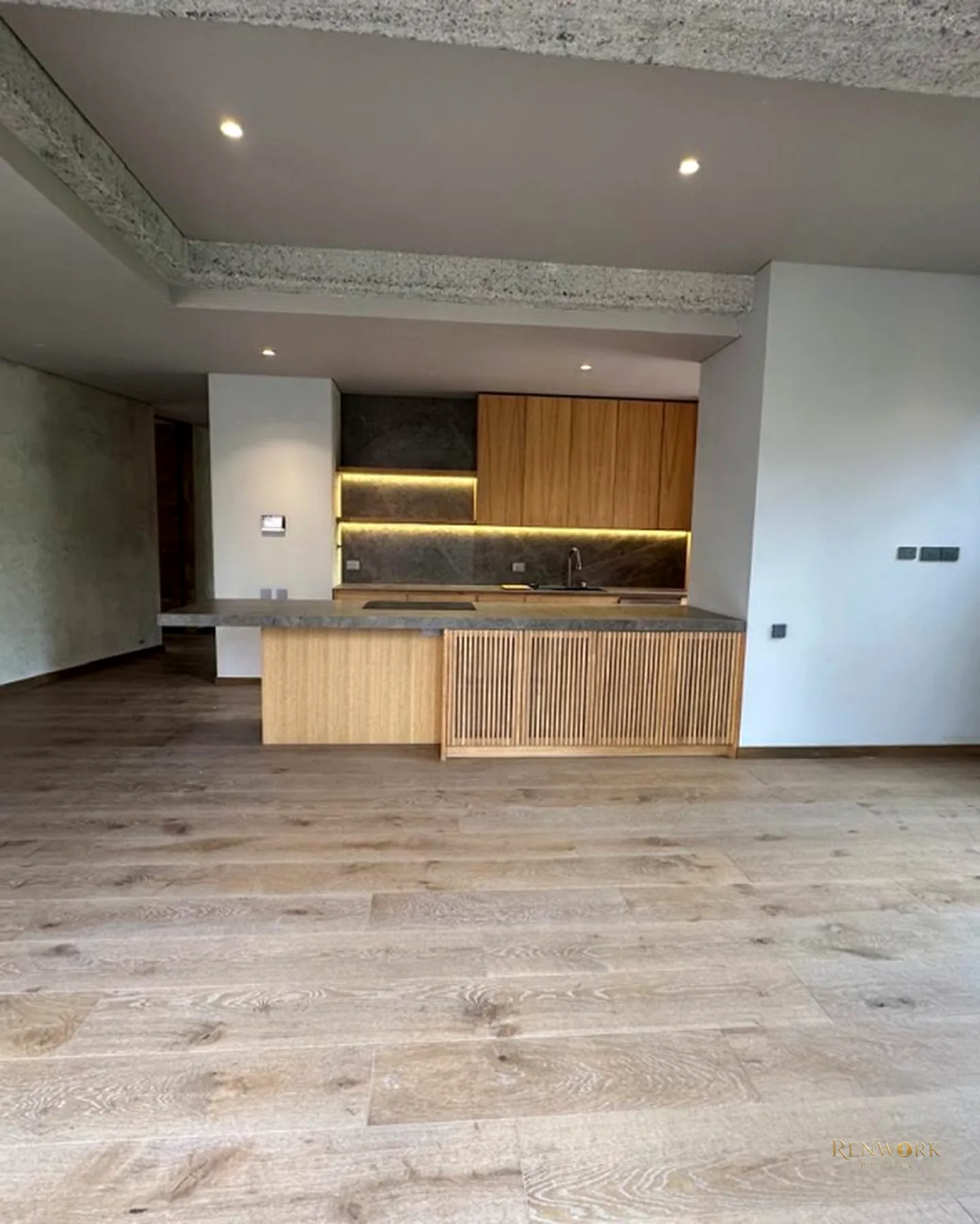 APARTAMENTO EN VENTA/RENTA EN EL POBLADO, MEDELLÍN · foto 6
