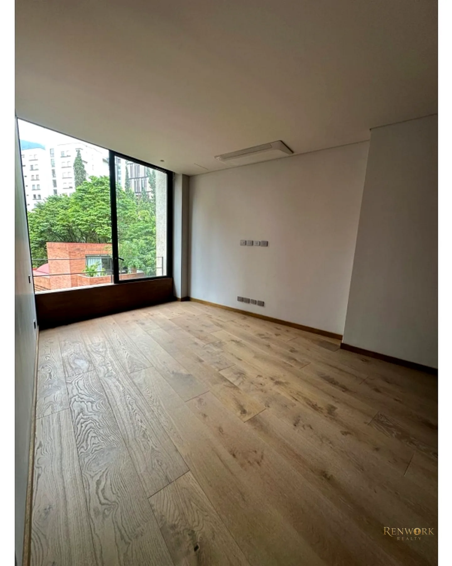 APARTAMENTO EN VENTA/RENTA EN EL POBLADO, MEDELLÍN · foto 18