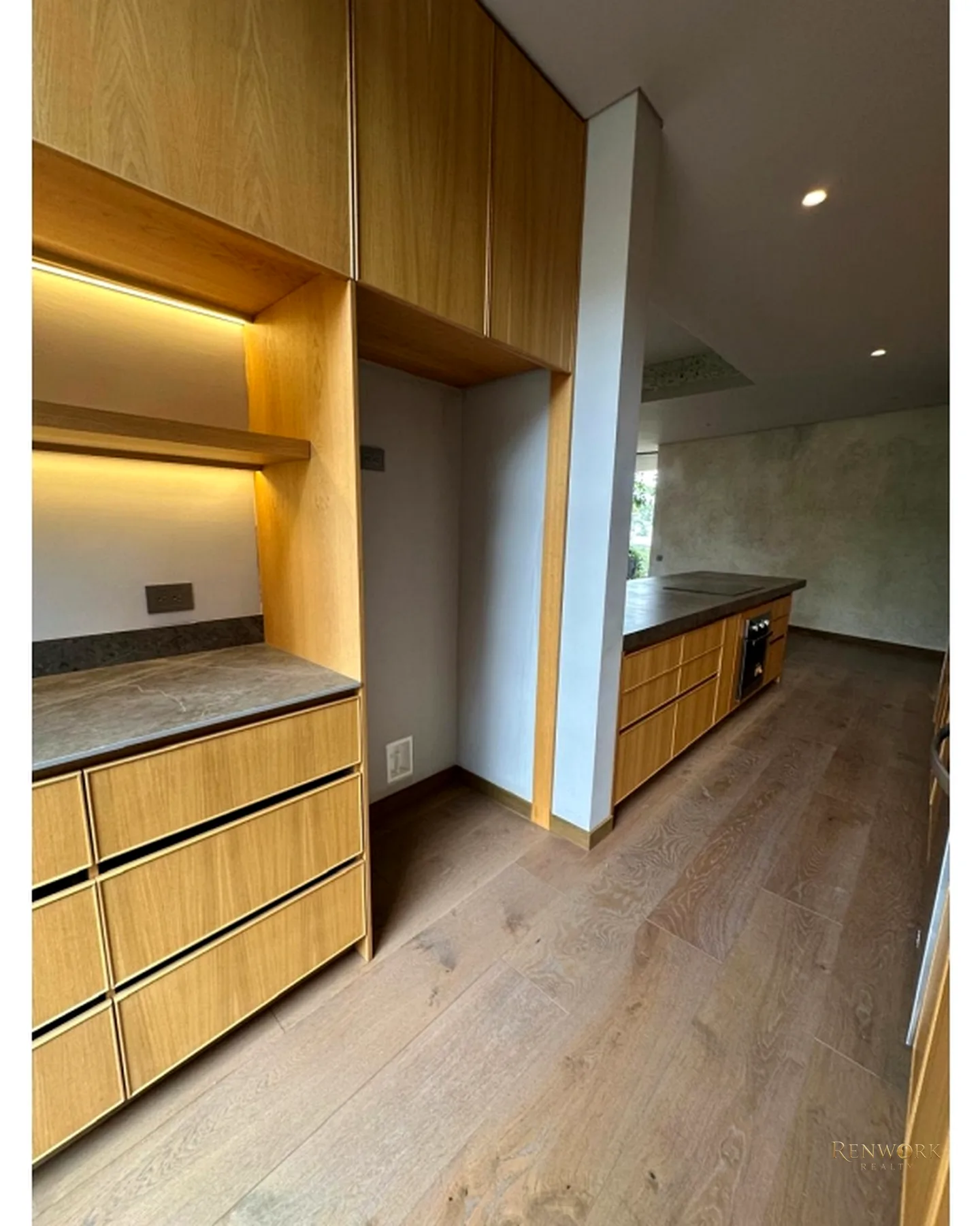 APARTAMENTO EN VENTA/RENTA EN EL POBLADO, MEDELLÍN · foto 11