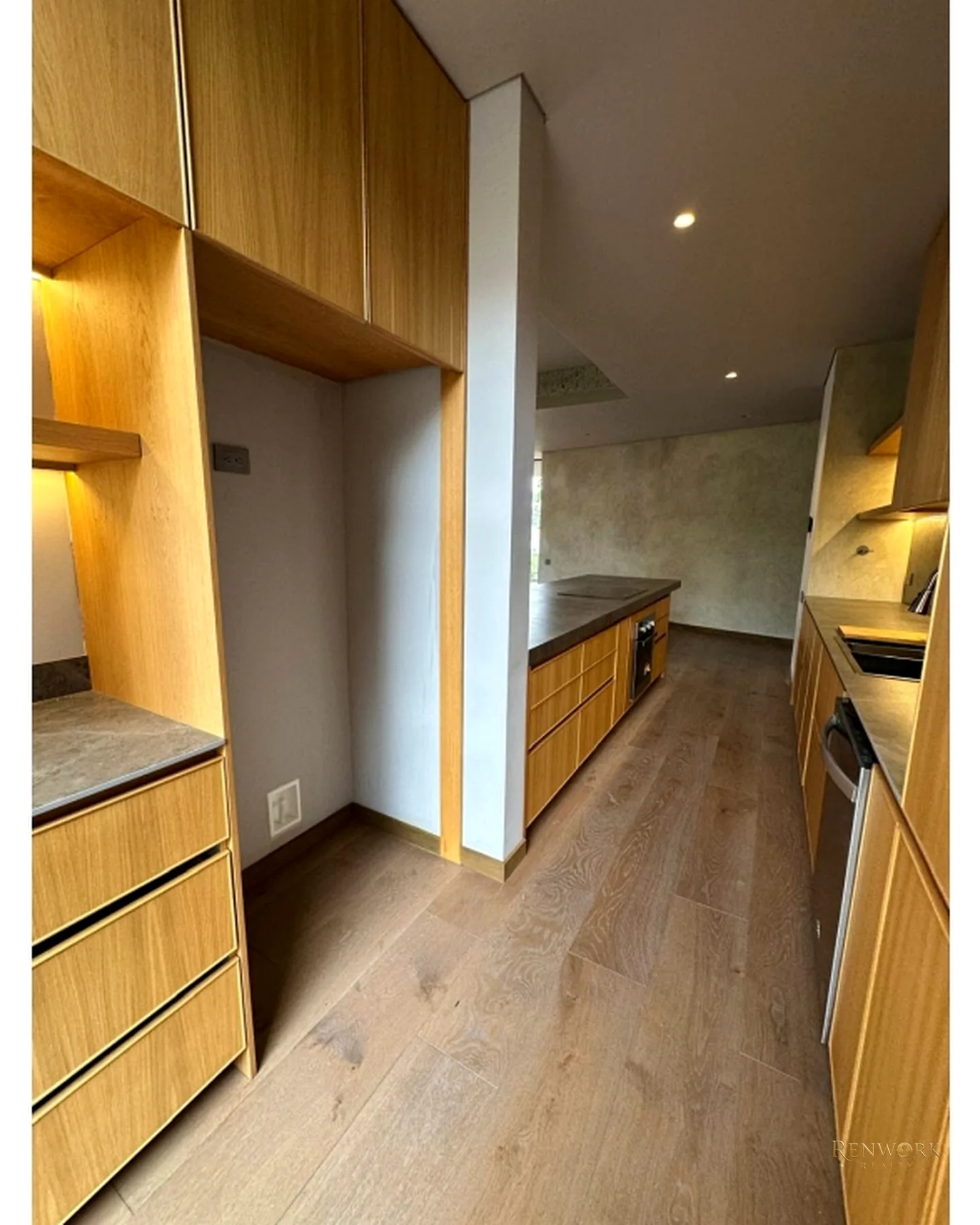 APARTAMENTO EN VENTA/RENTA EN EL POBLADO, MEDELLÍN · foto 12