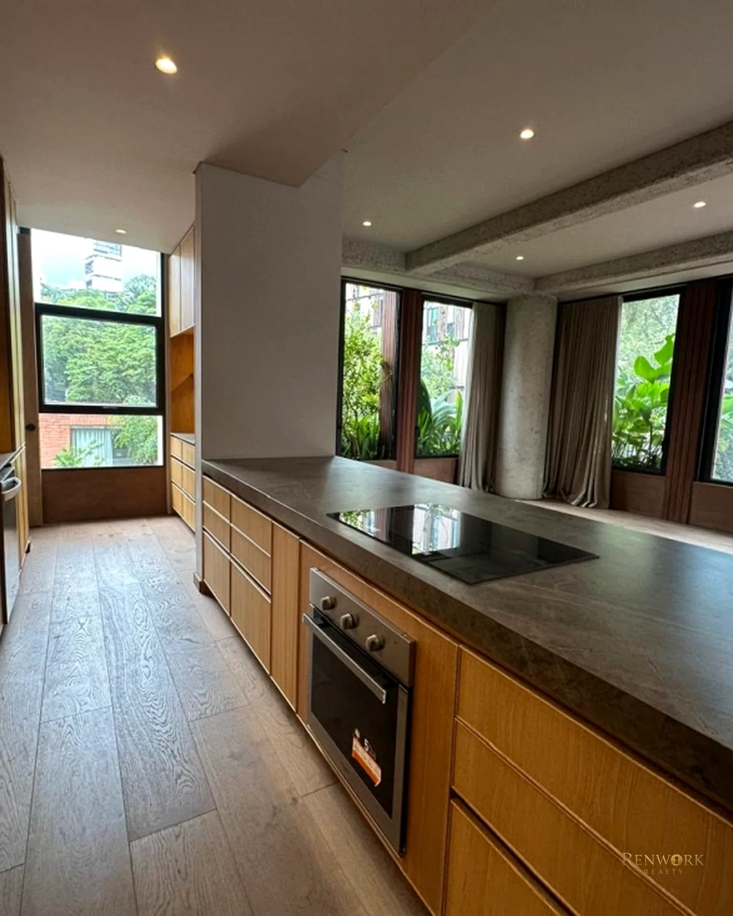 APARTAMENTO EN VENTA/RENTA EN EL POBLADO, MEDELLÍN · foto 3