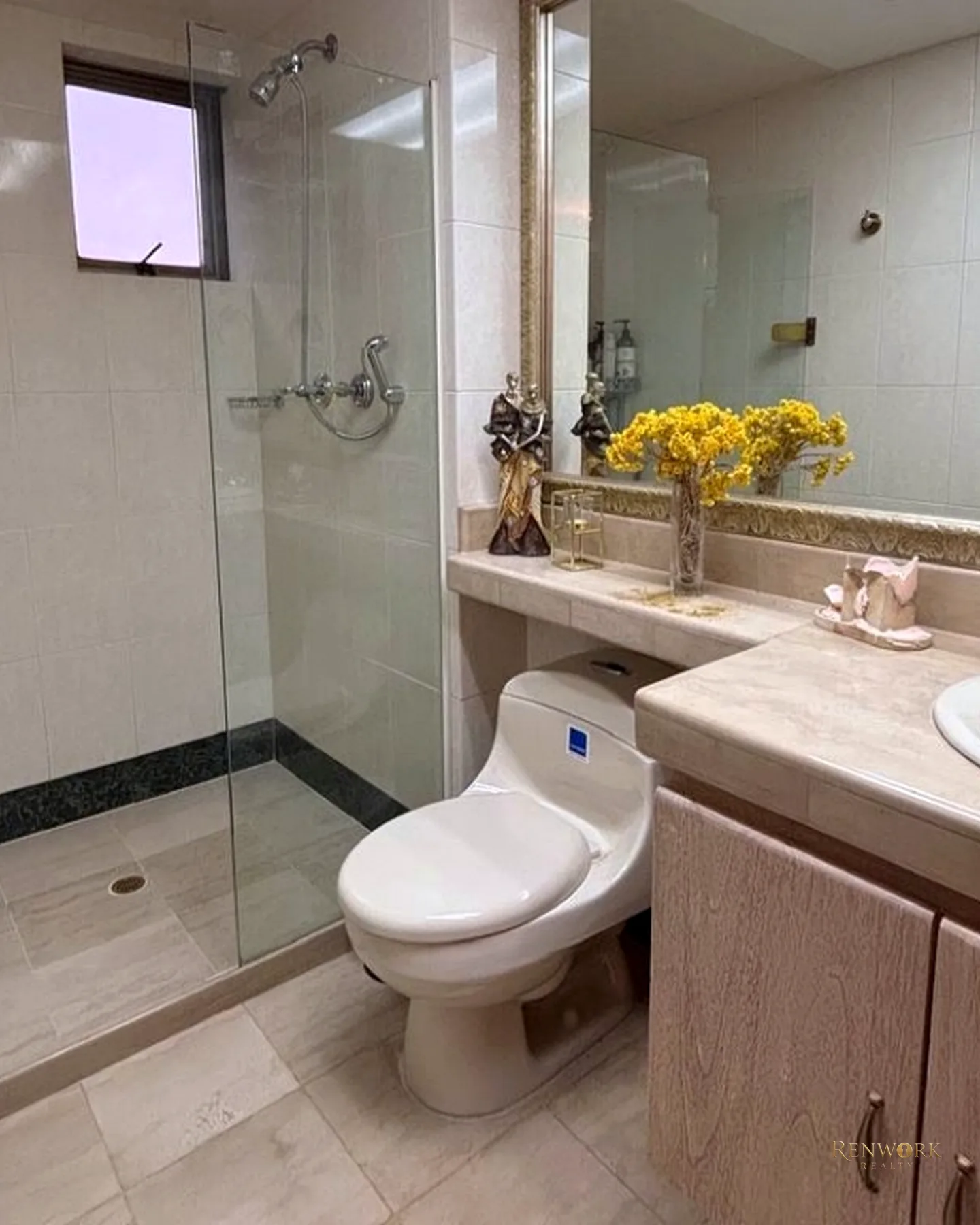 APARTAMENTO EN VENTA SECTOR LALINDE EL POBLADO ANTIOQUIA · foto 16
